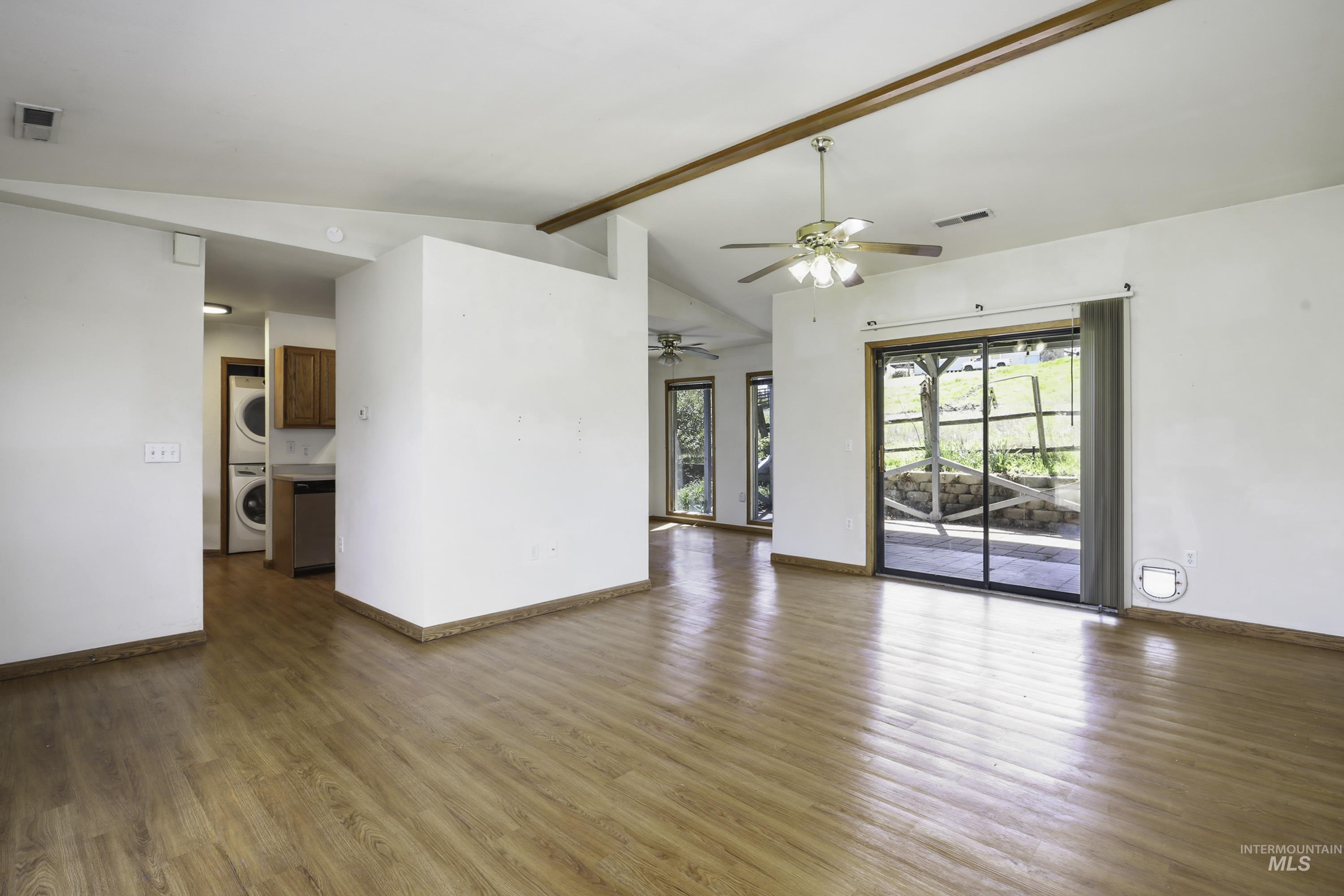 1103 18th Ave. Property Photo 6