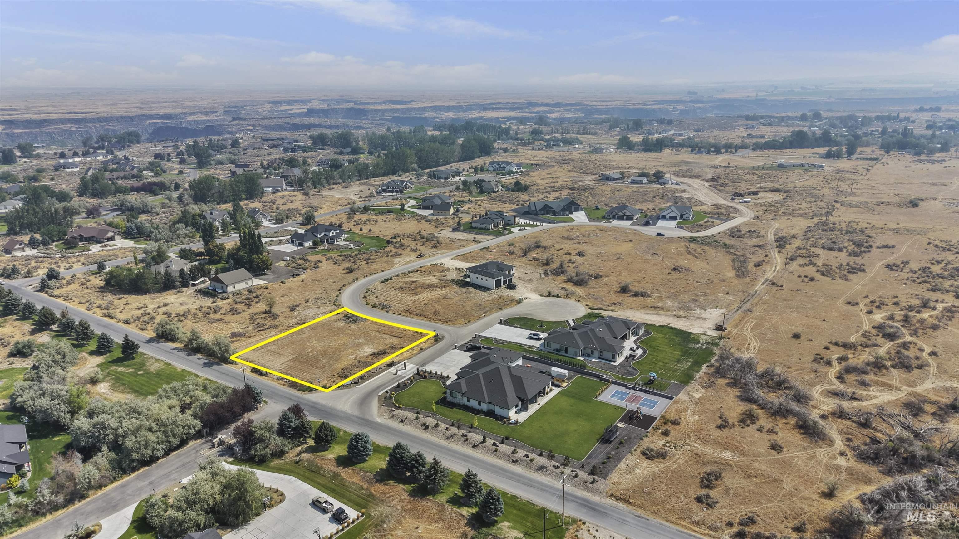 3402 E 4056 N Property Photo 20