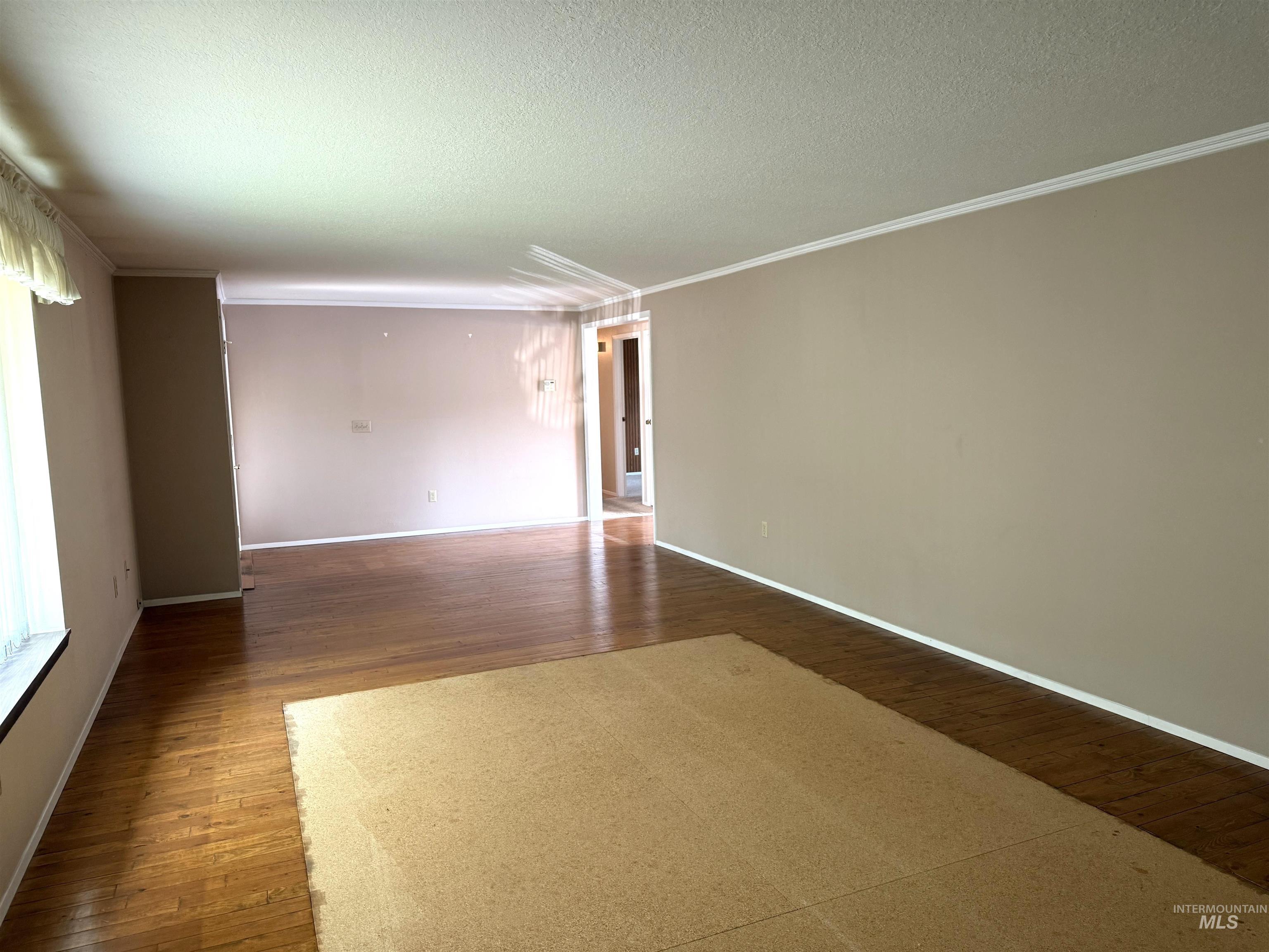 1324 Ponderosa Property Photo 6