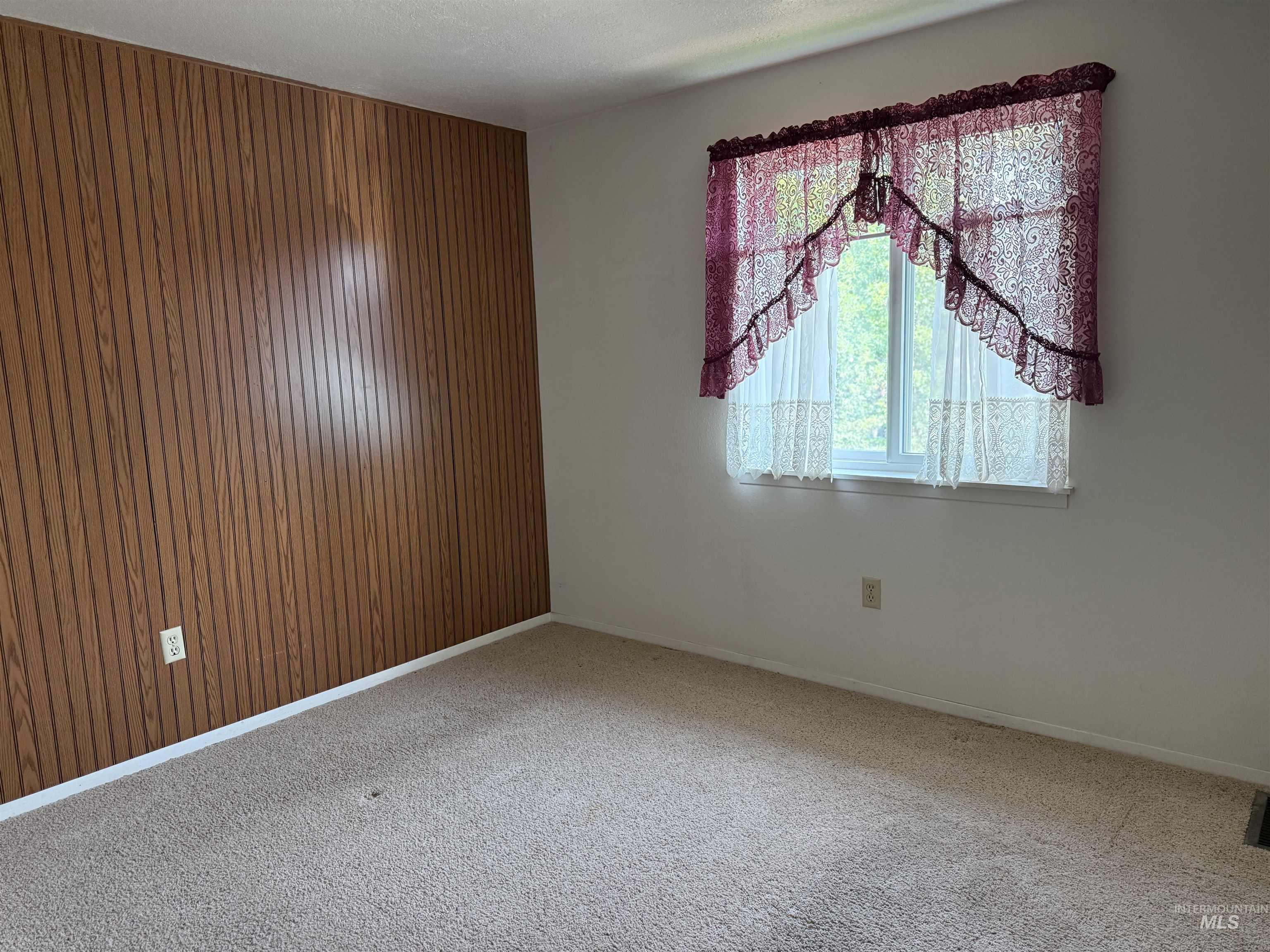1324 Ponderosa Property Photo 14