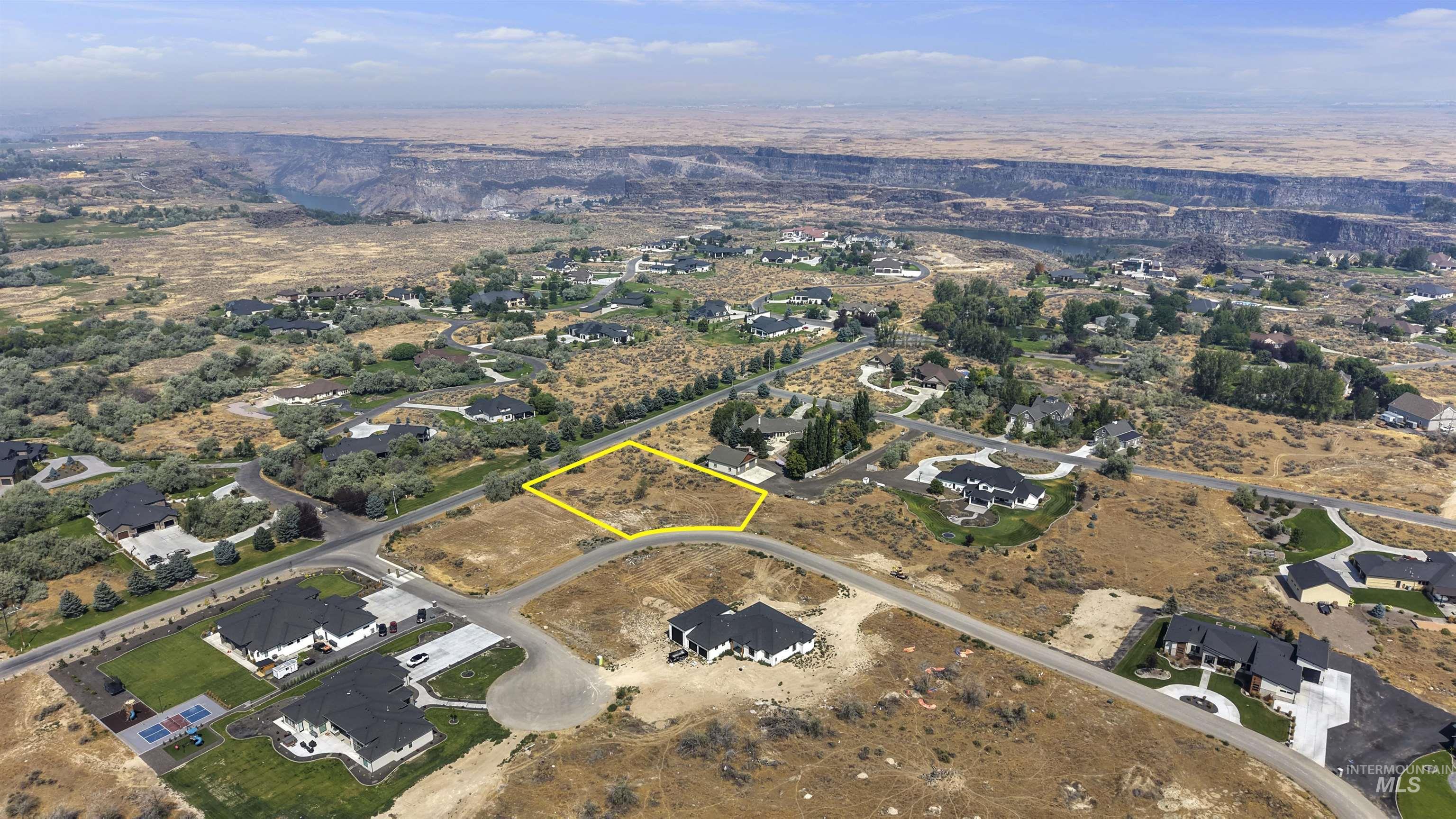 4061 E 3404 N Property Photo 5
