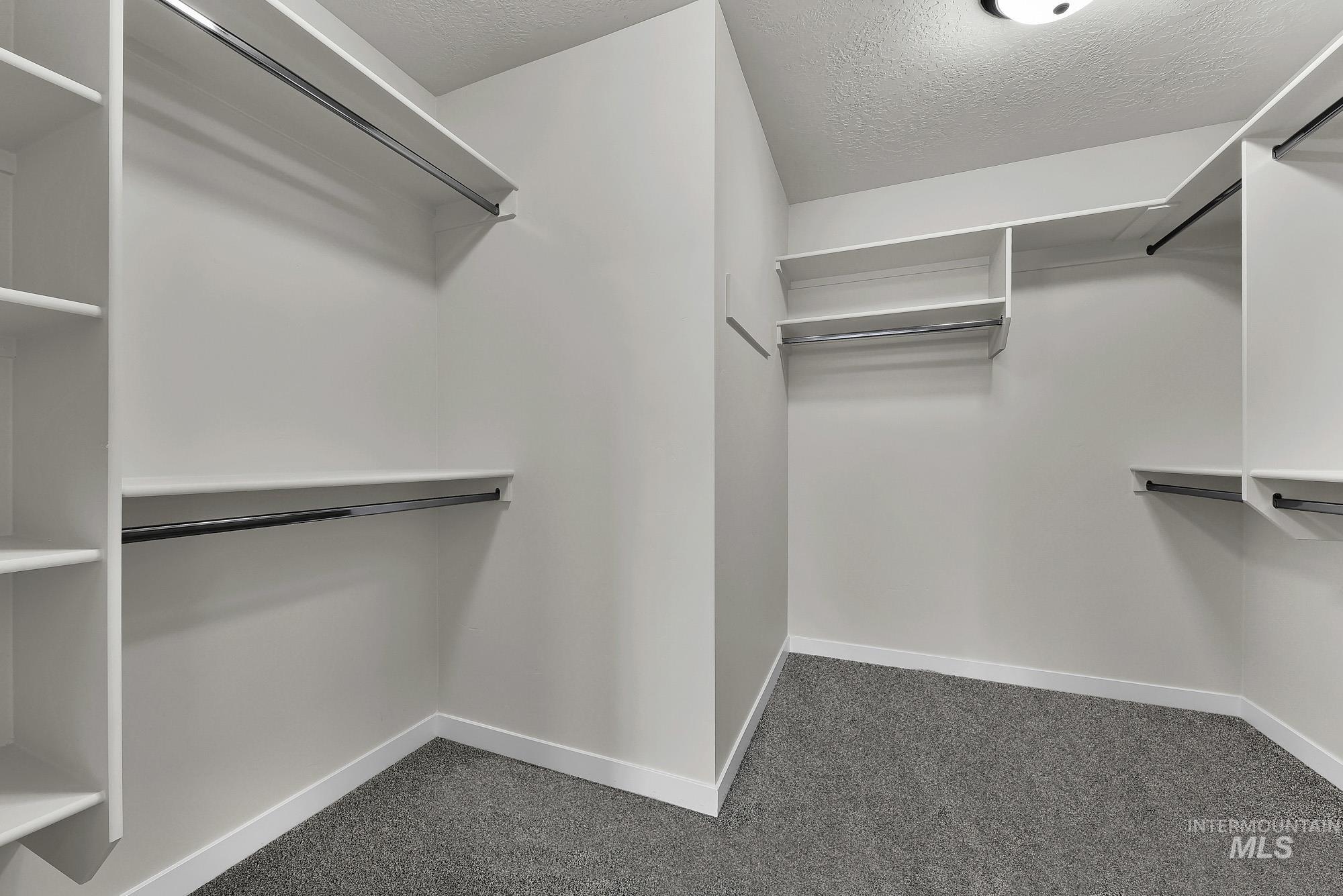 1291 W Jasper St Property Photo 17