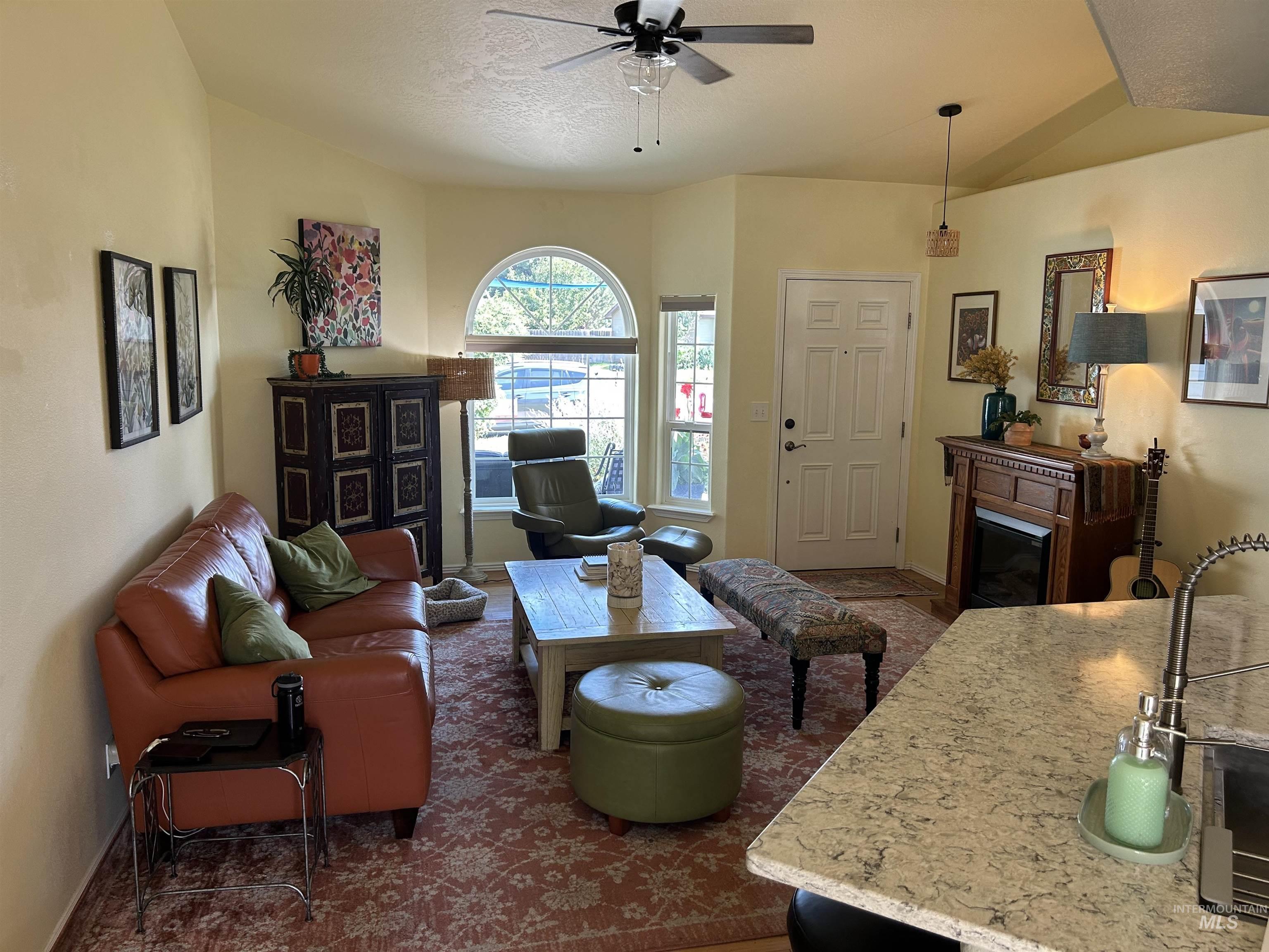 8211 E Brandts Creek Way Property Photo 4