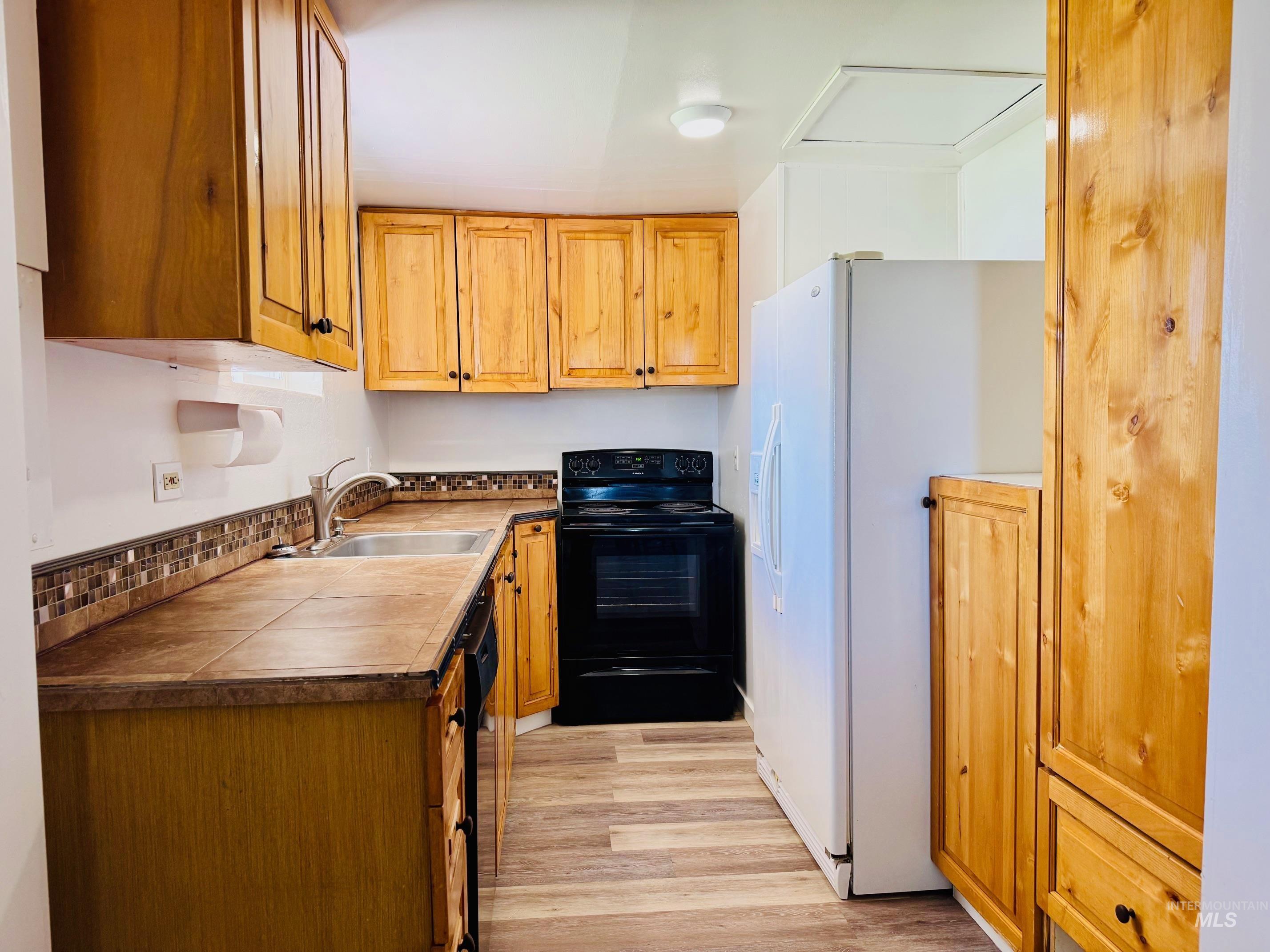 1610 D Street Property Photo 6