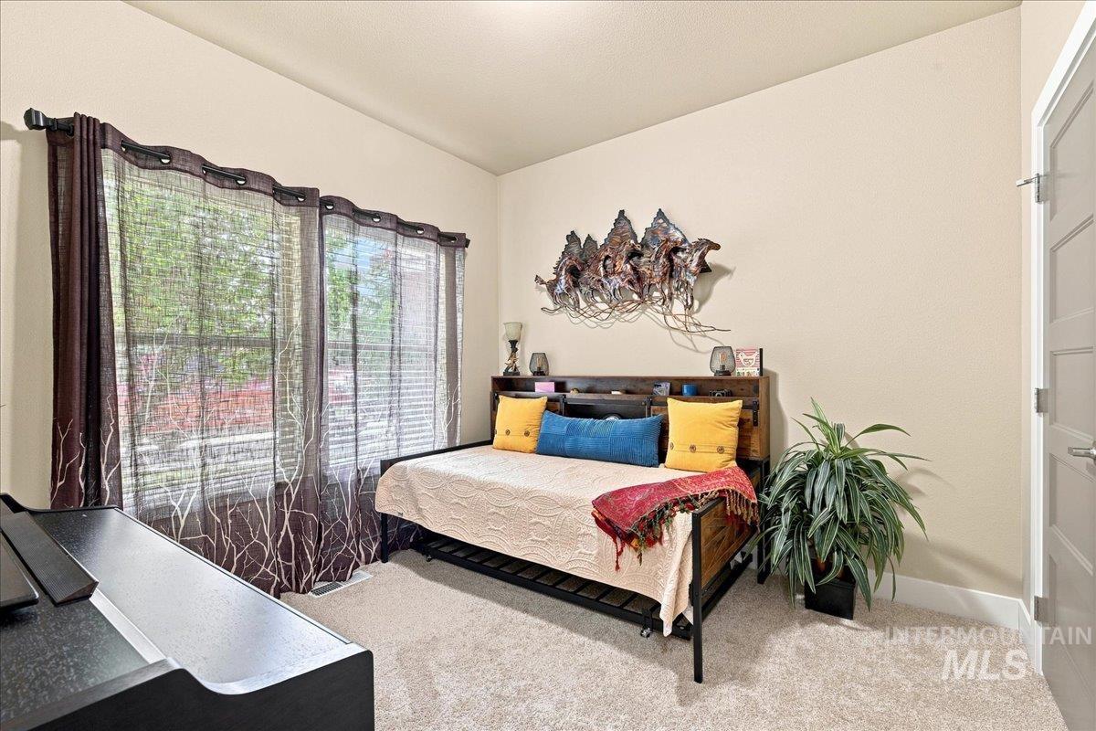 857 N River Path Ln Property Photo 17