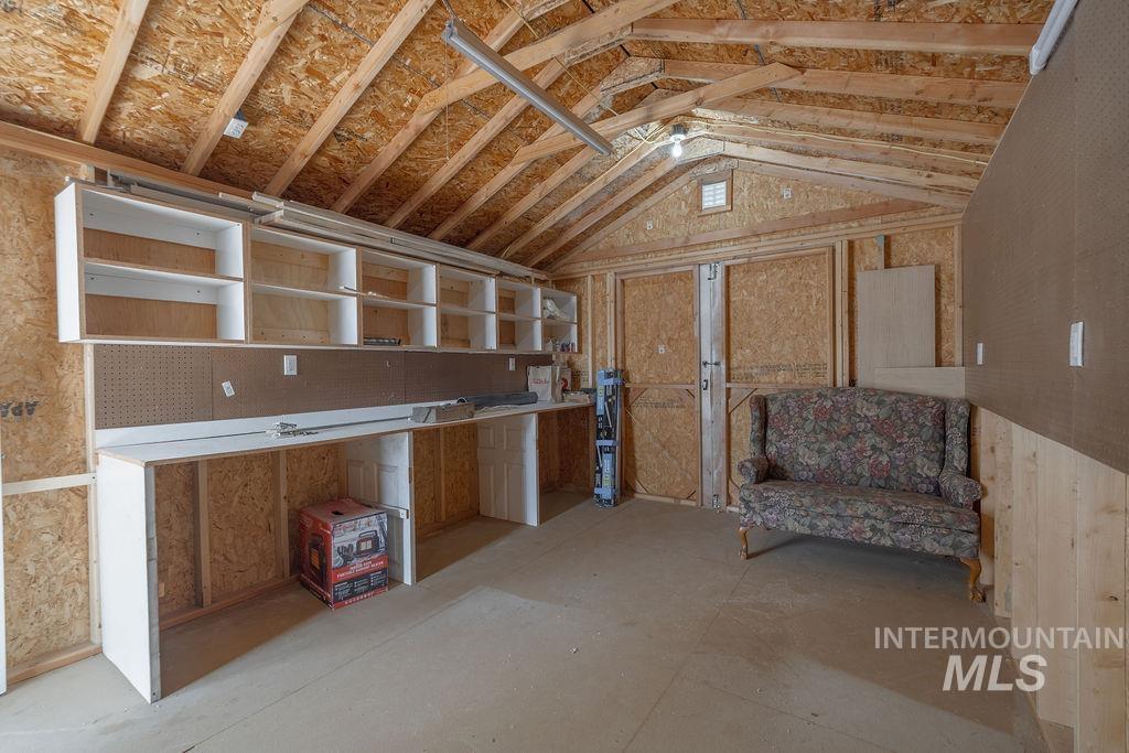 2120 Idaho Avenue Property Photo 40