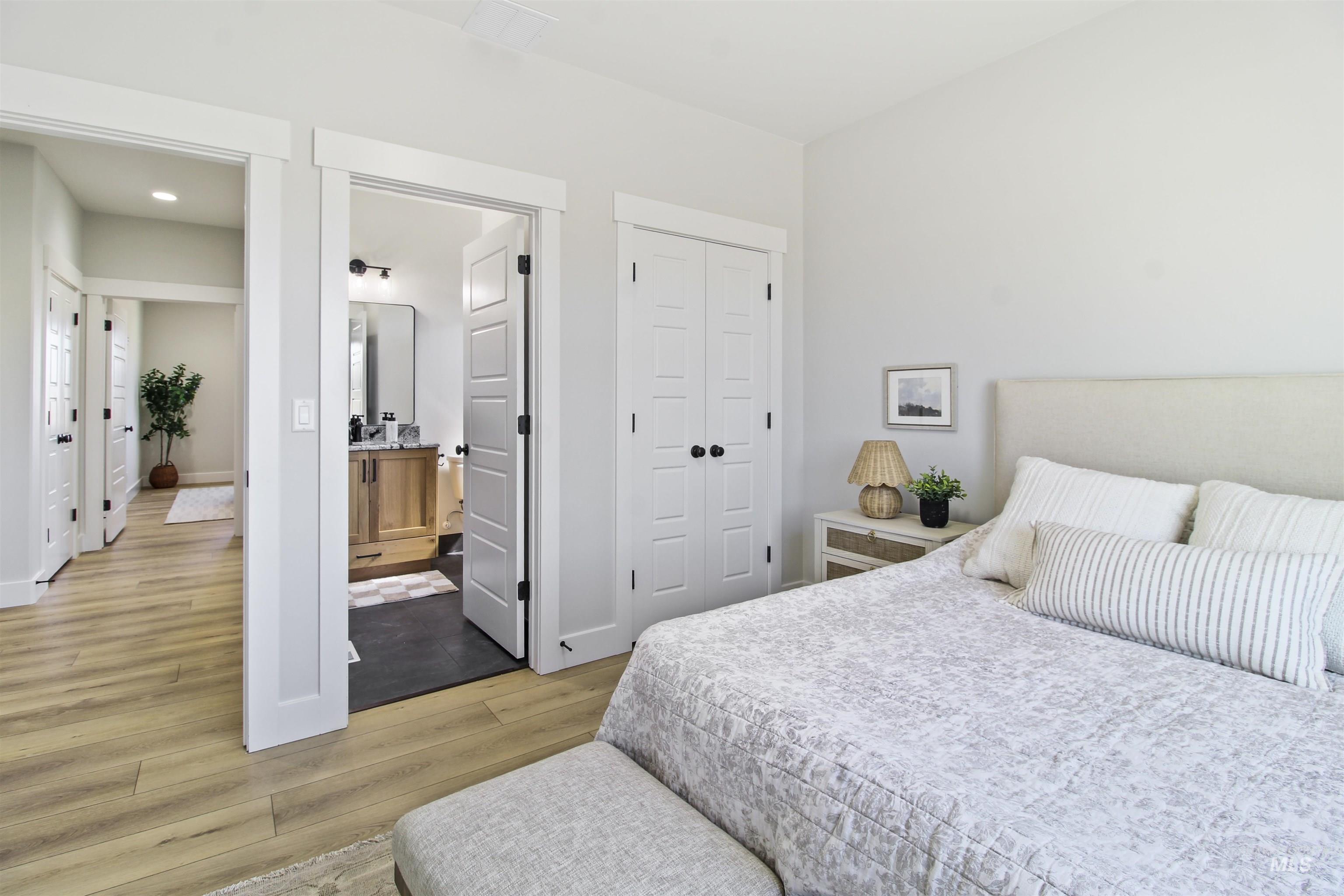 1406 Cardon Court Property Photo 25
