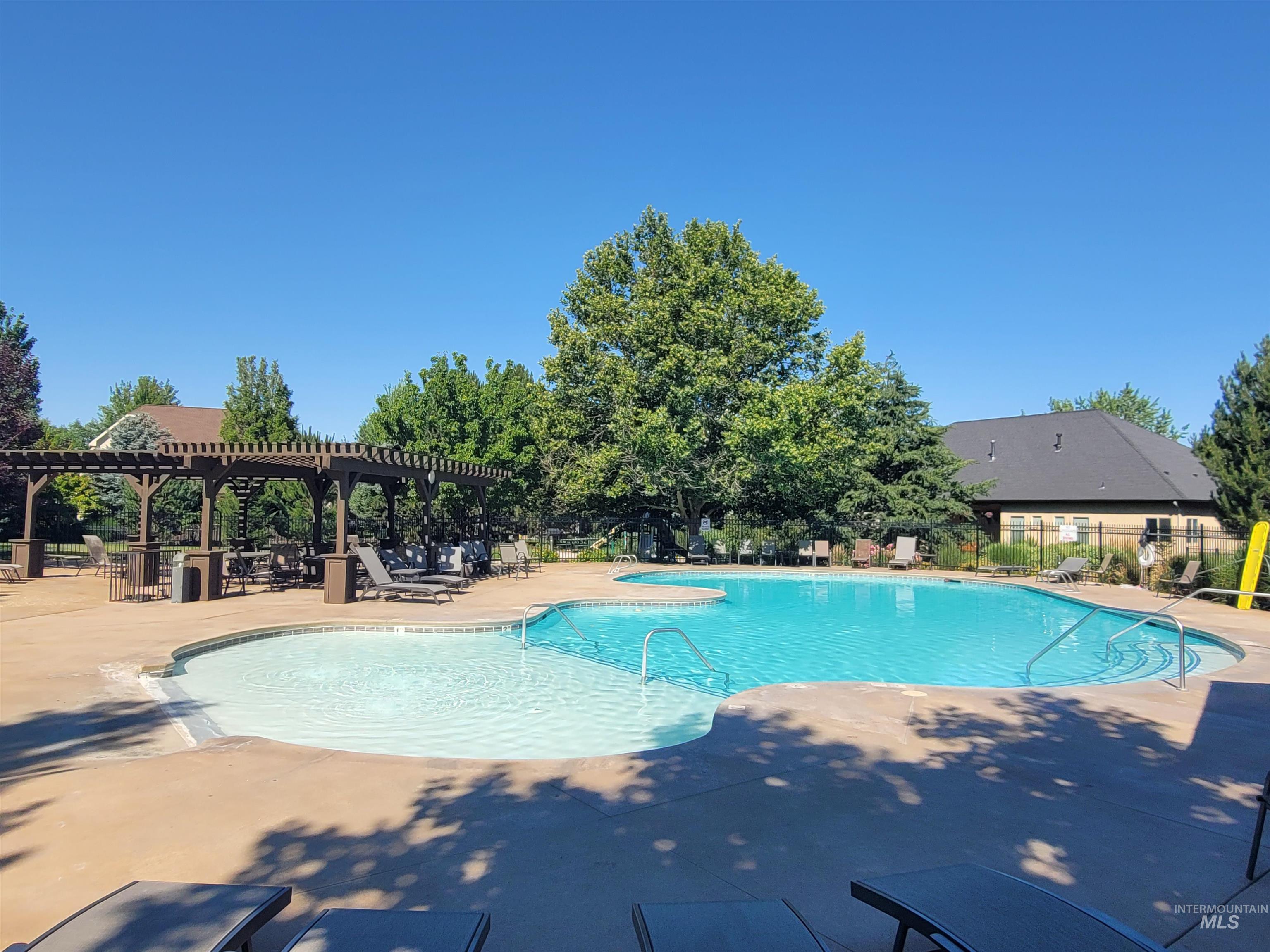 3910 S Tavistock Place Property Photo 41