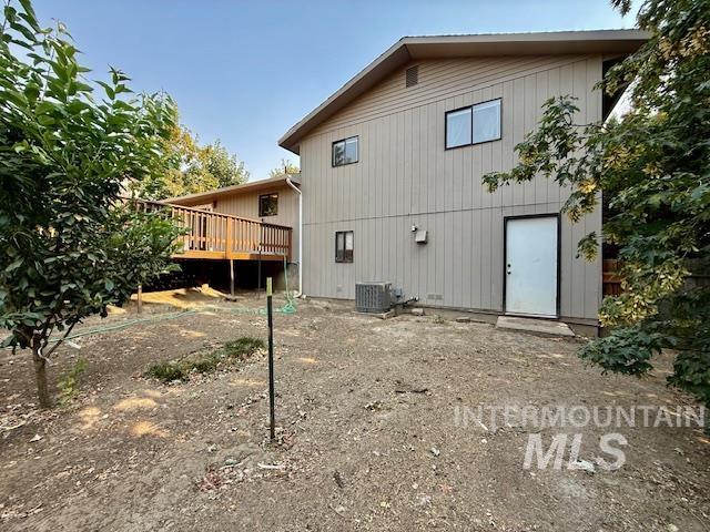 1009 W Hemlock Avenue Property Photo 5