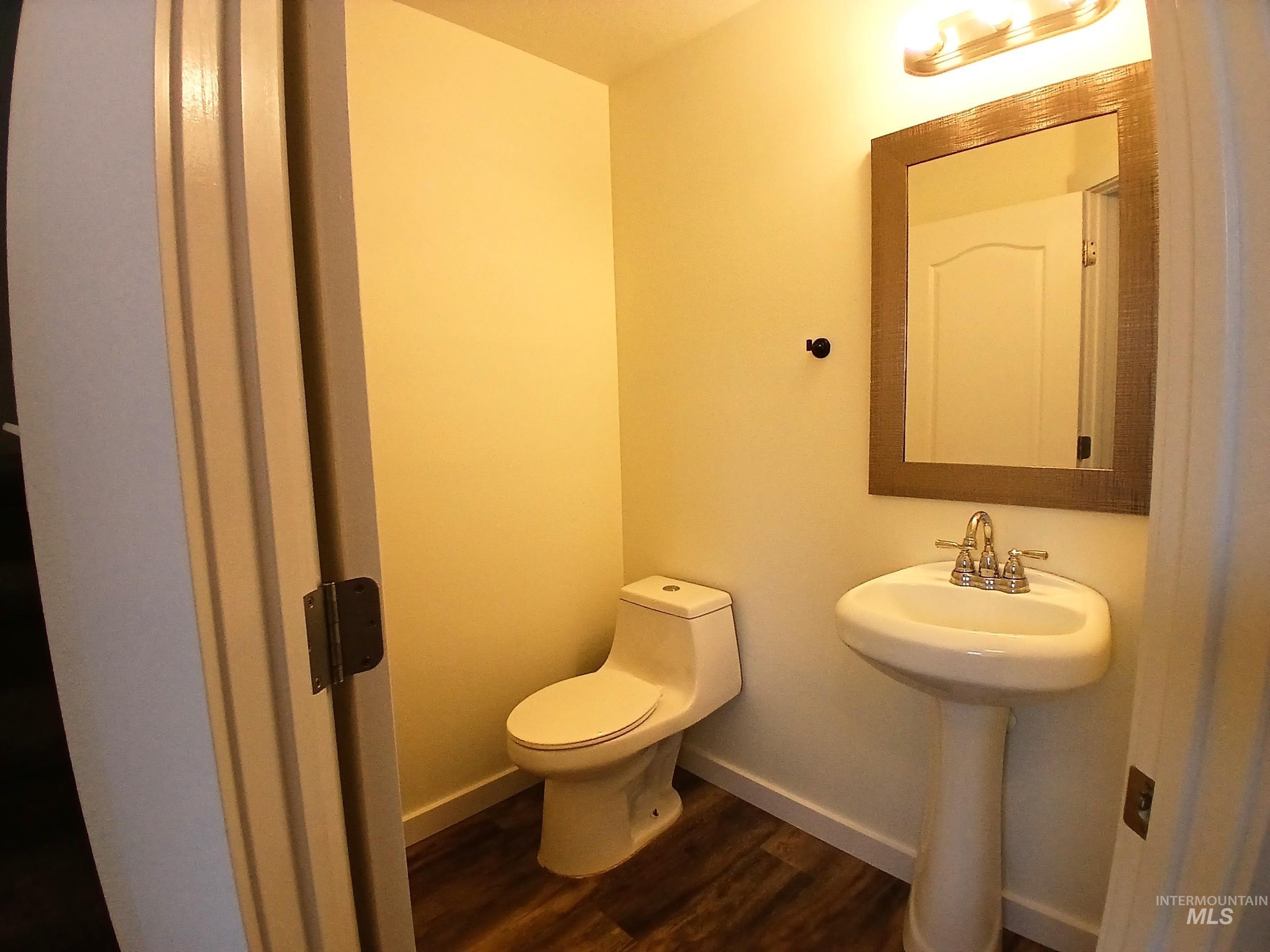 1421 W Orchard Ave Property Photo 24