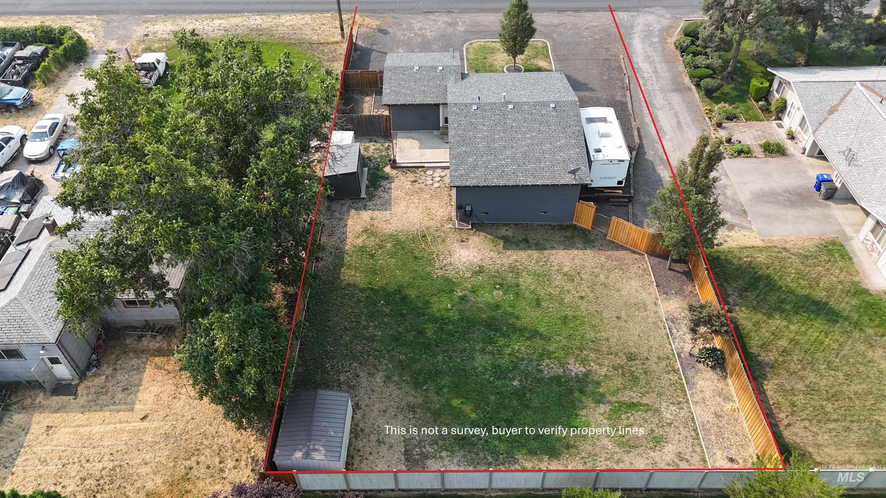 1933 Grelle Ave. Property Photo 18