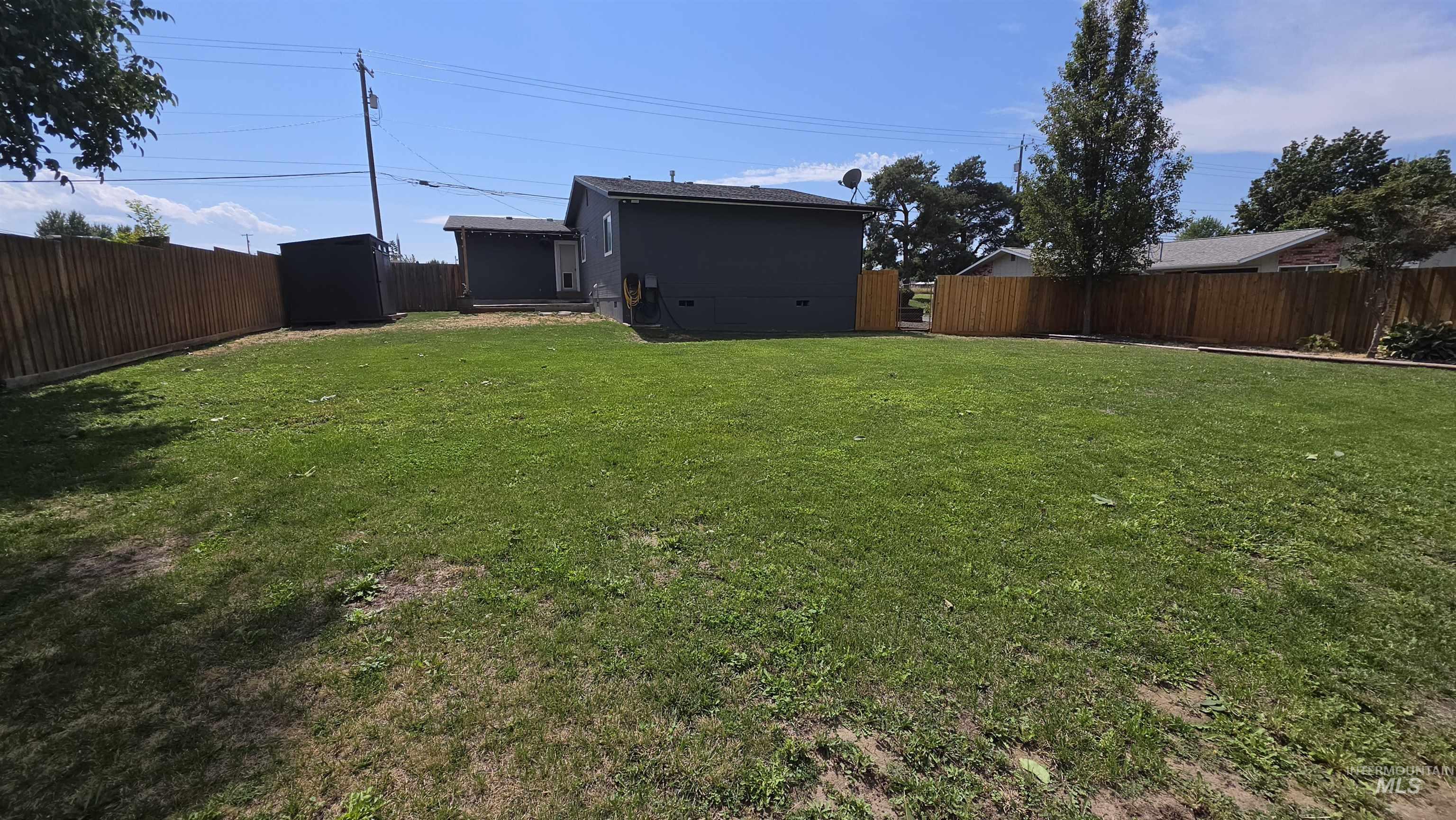 1933 Grelle Ave. Property Photo 42