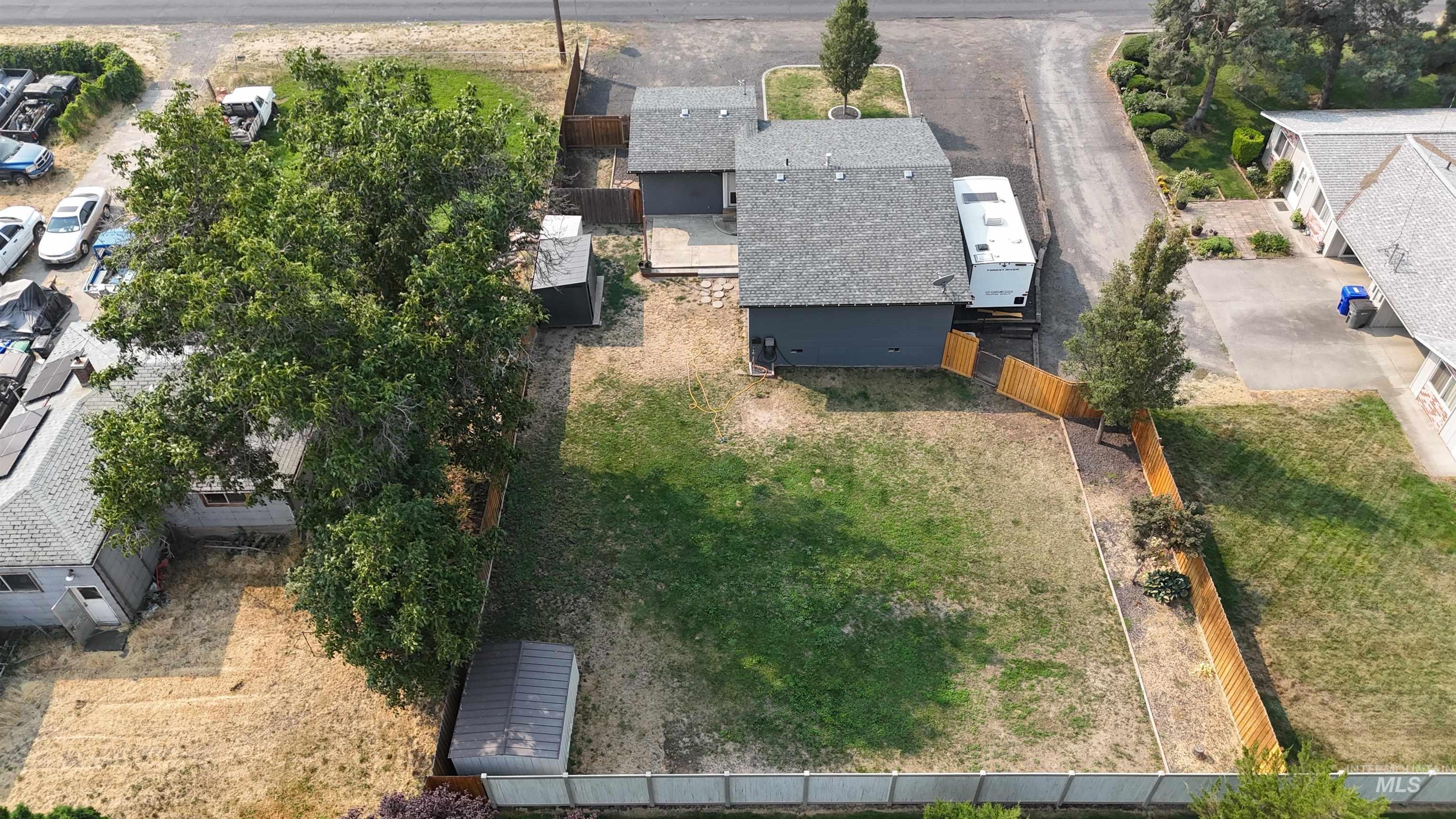 1933 Grelle Ave. Property Photo 48