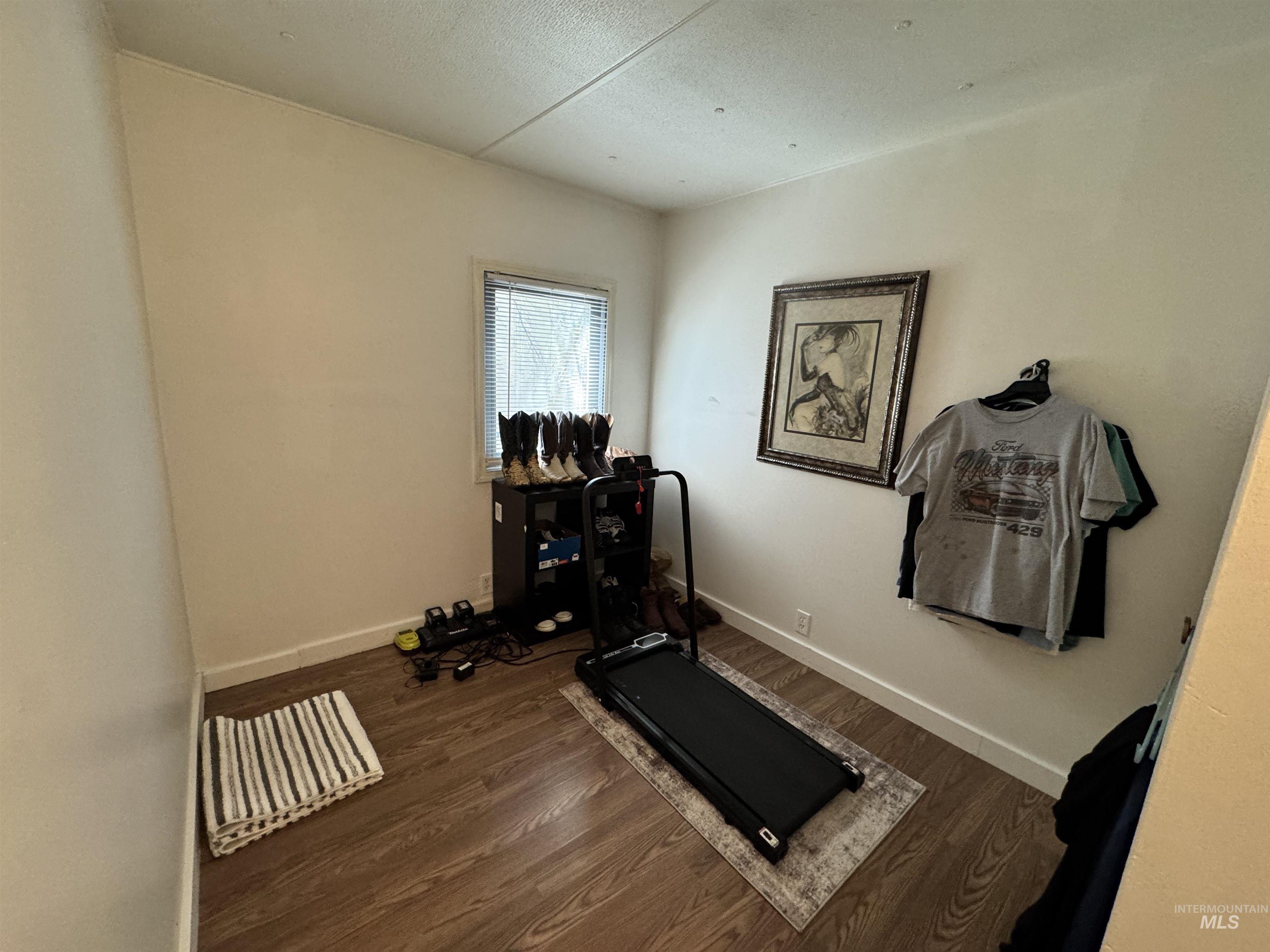 8647 W Antelope Ln. Property Photo 10