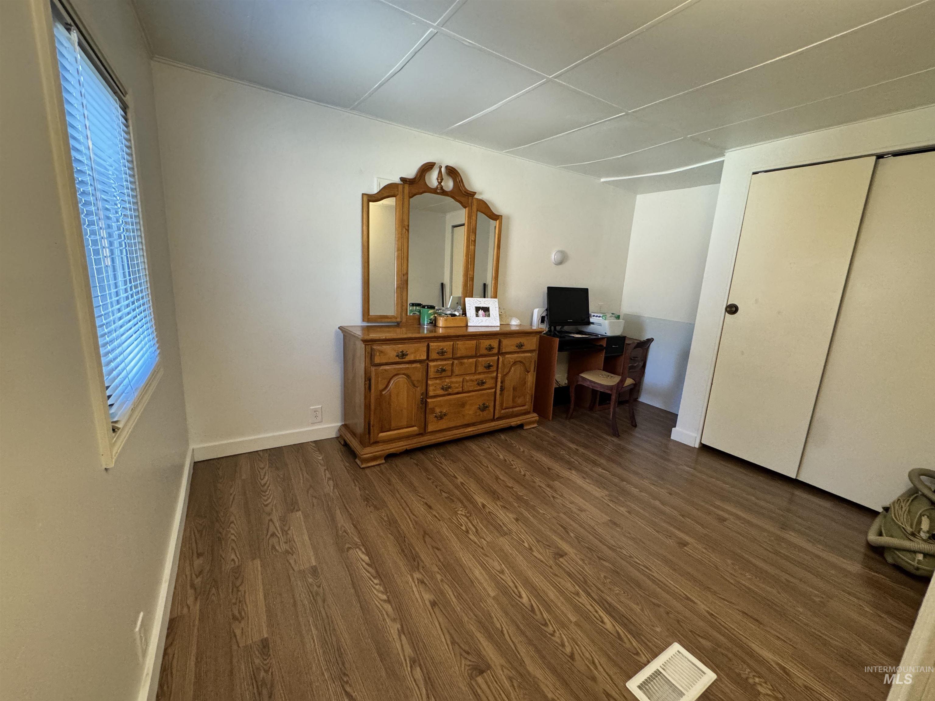 8647 W Antelope Ln. Property Photo 12