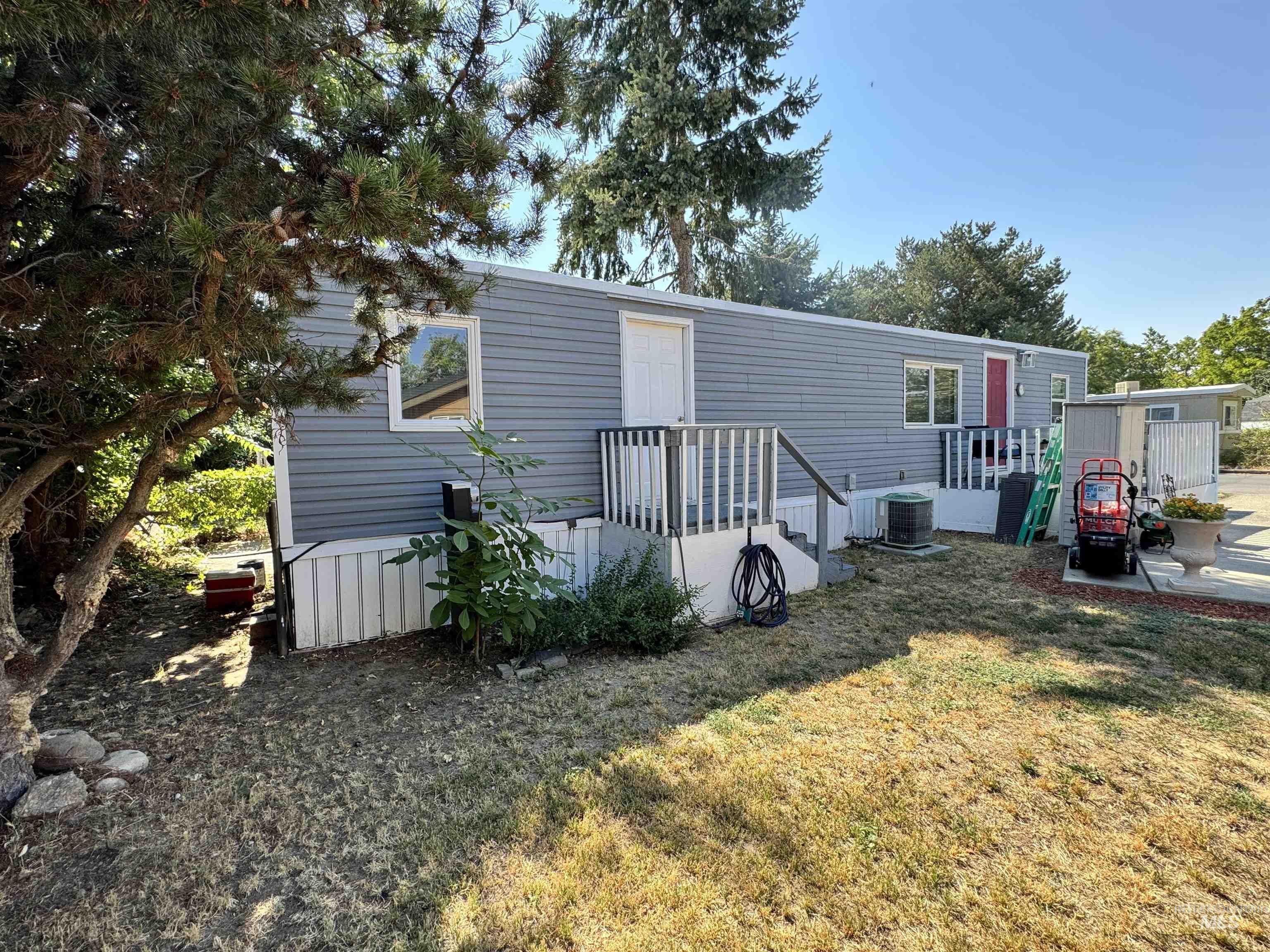 8647 W Antelope Ln. Property Photo 14