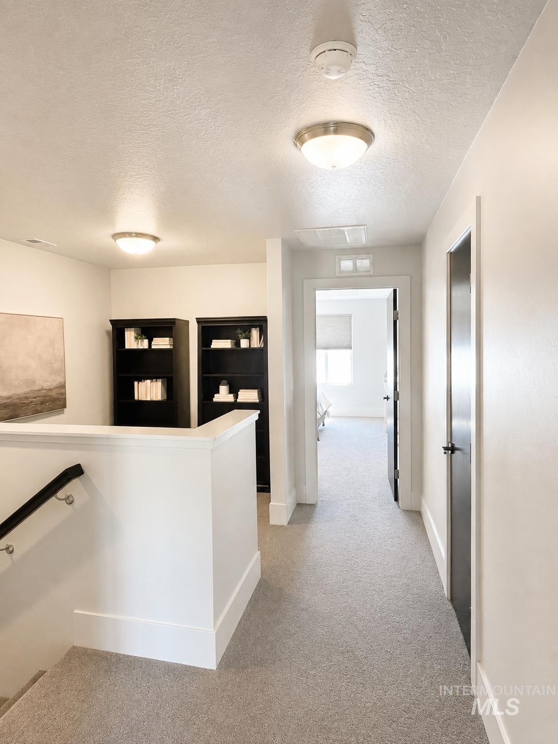 3755 E Parkcenter Property Photo 21