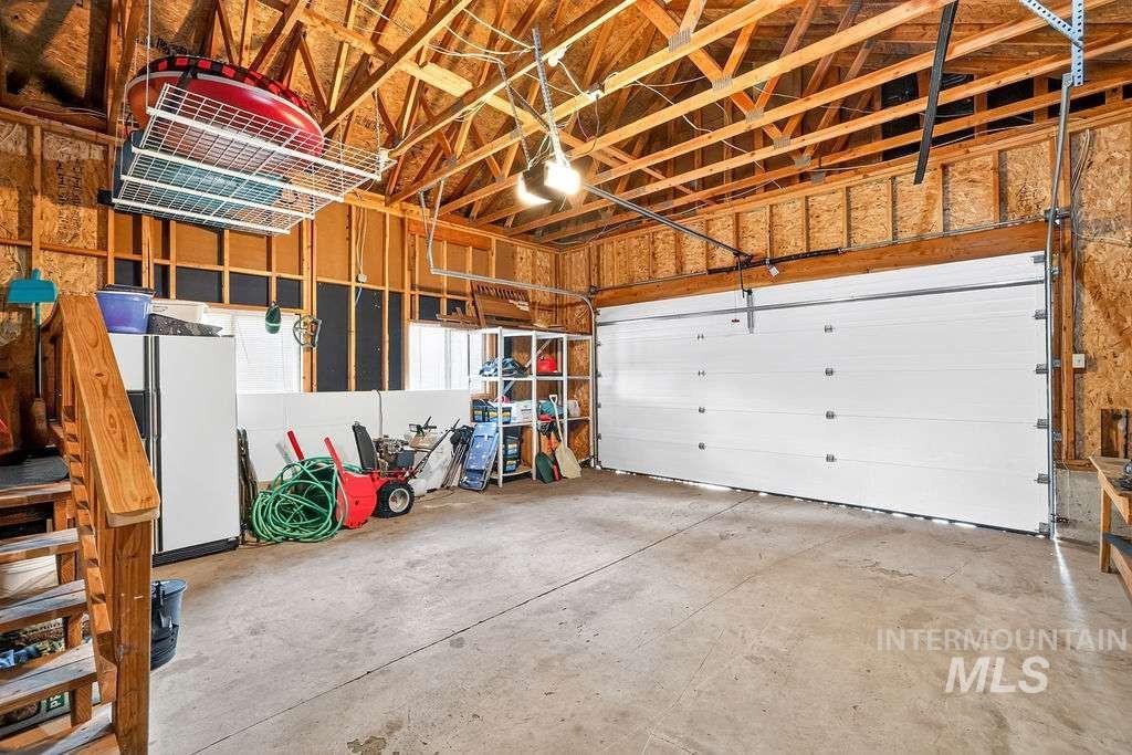 1370 Divot Lane Property Photo 24