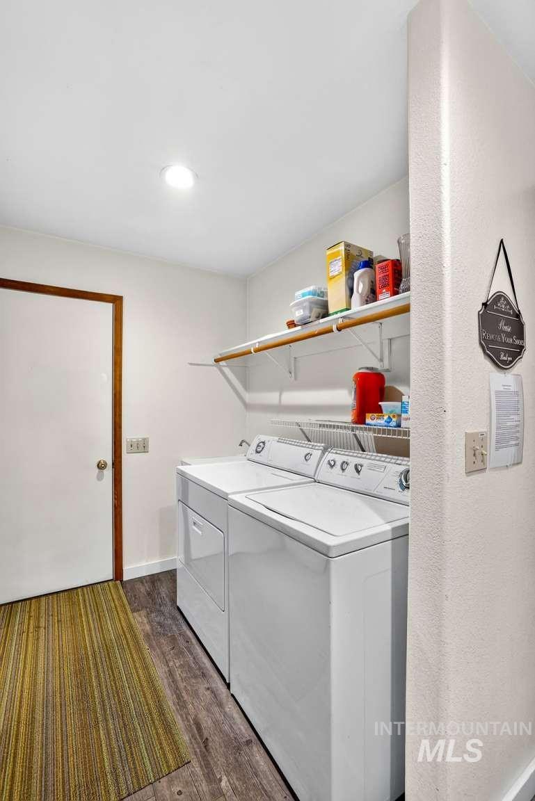 1370 Divot Lane Property Photo 30