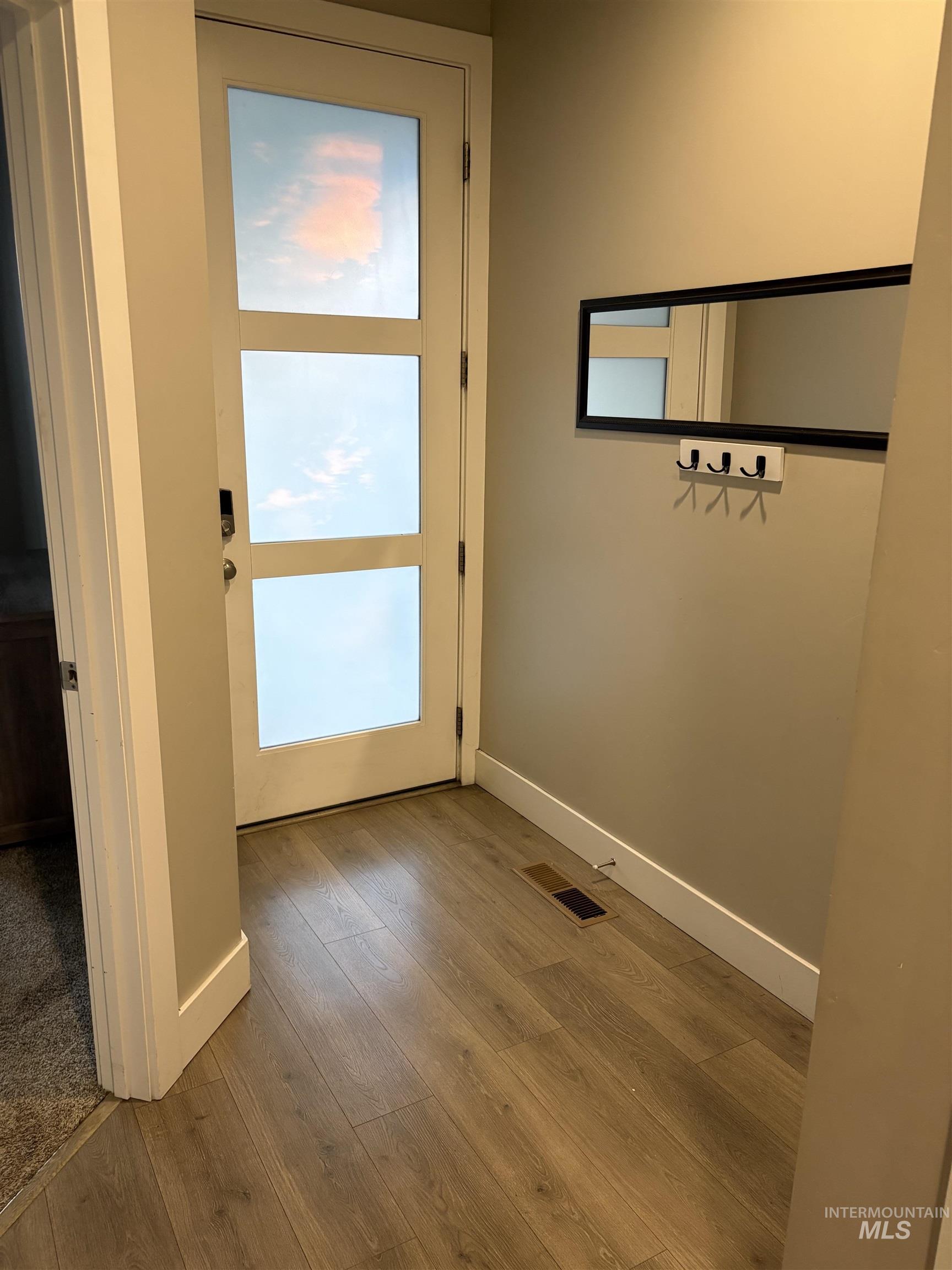 1538 S Robert St Property Photo 2
