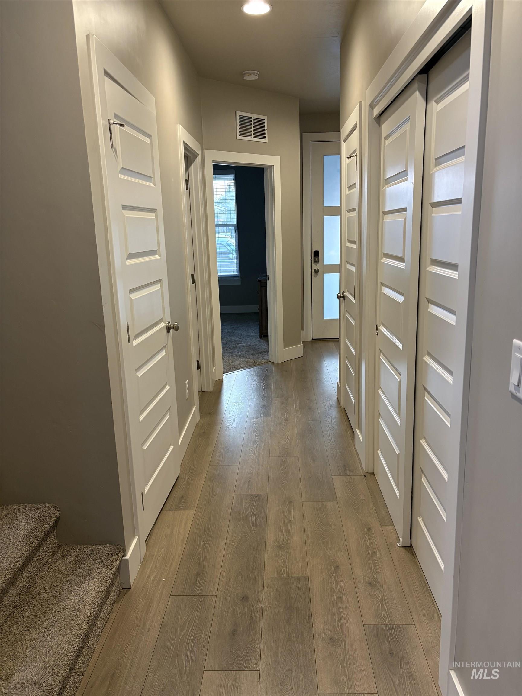 1538 S Robert St Property Photo 3