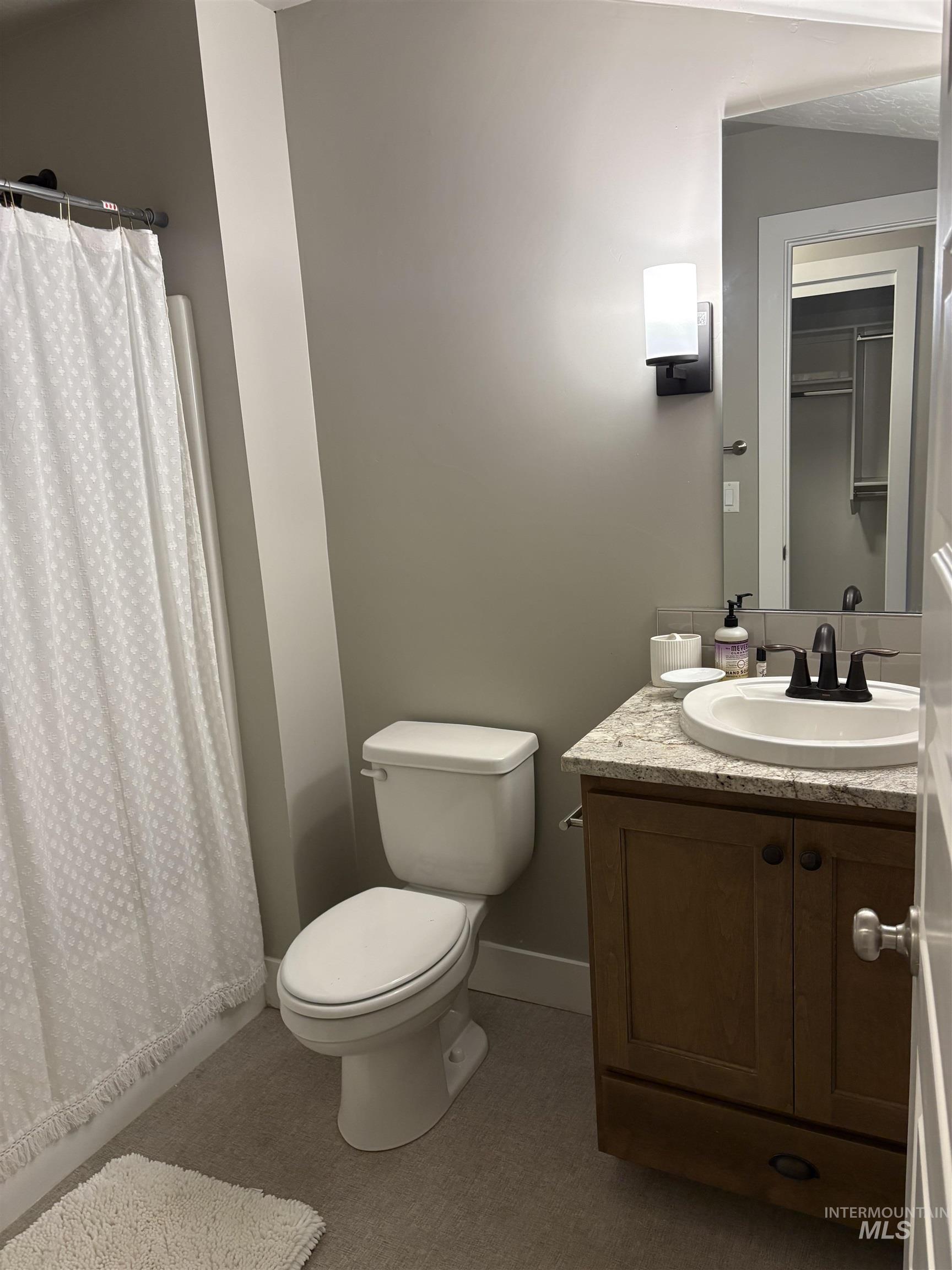 1538 S Robert St Property Photo 18