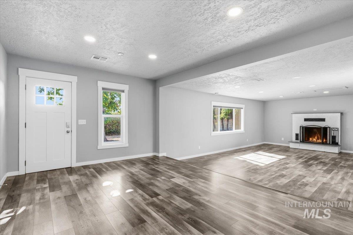 3029 N Maple Grove Rd Property Photo 14