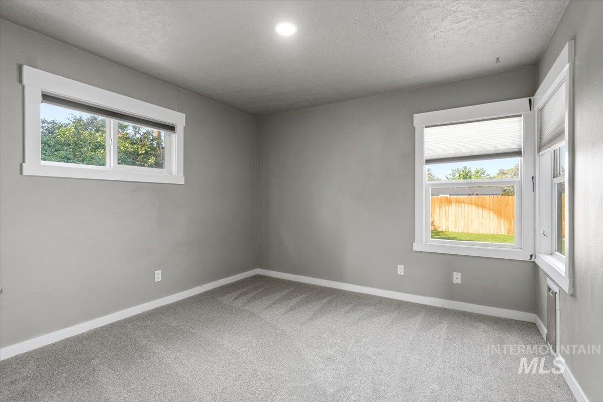 3029 N Maple Grove Rd Property Photo 22