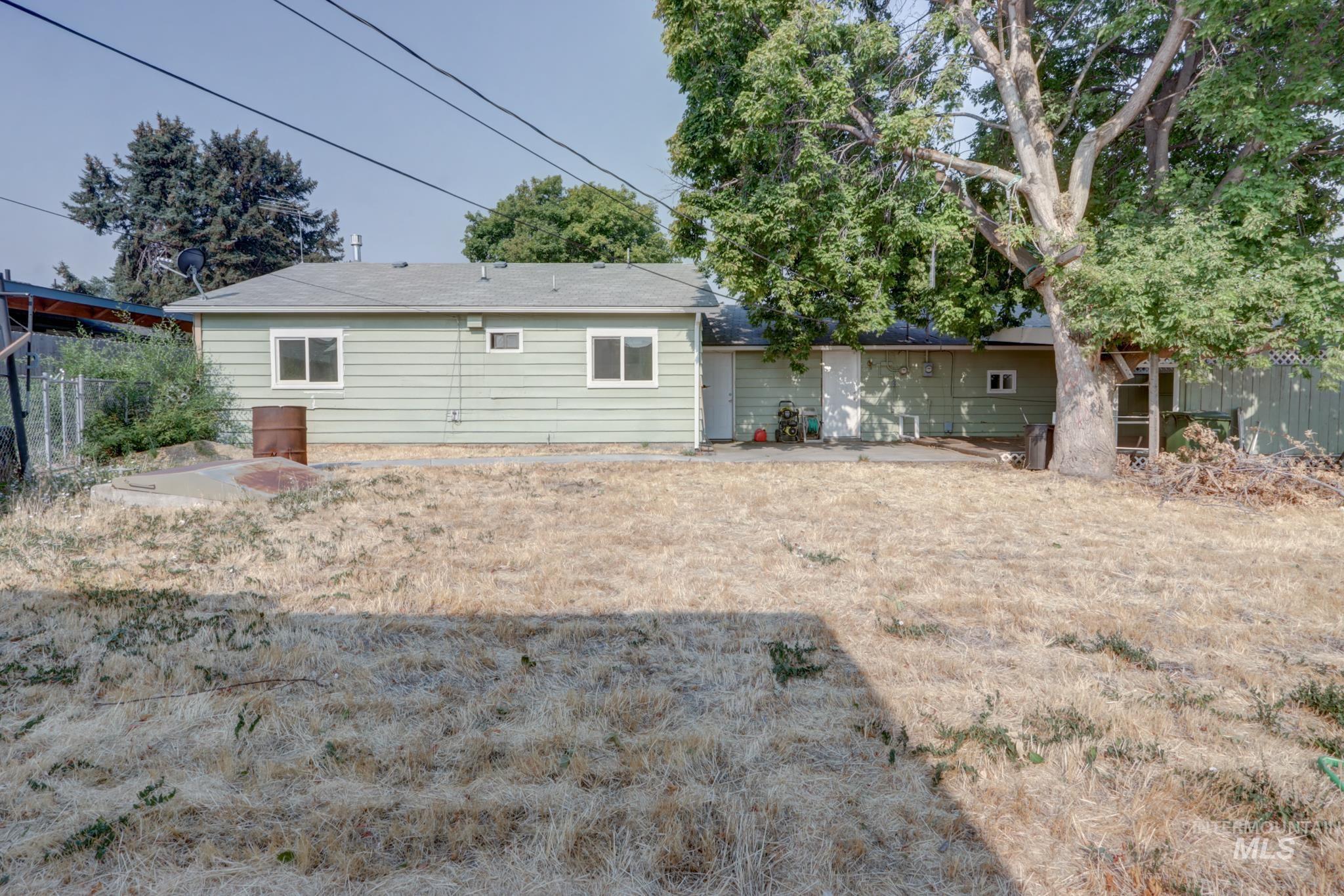 288 & 290 Hillcrest Dr Property Photo 46