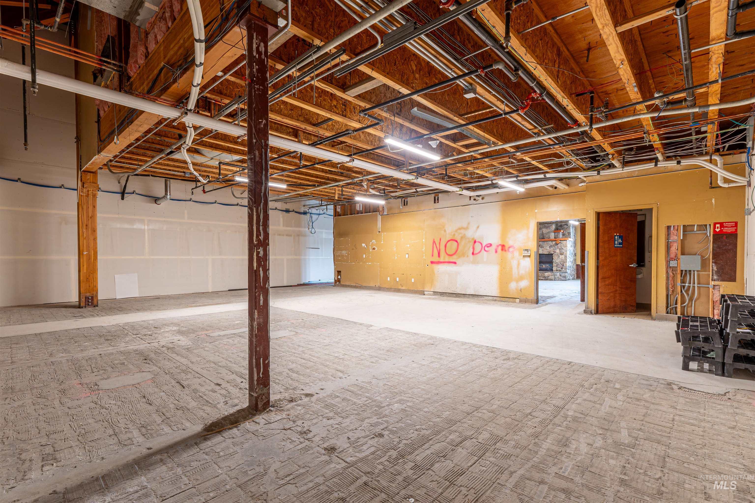 1095 Se Bishiop Blvd Property Photo 42