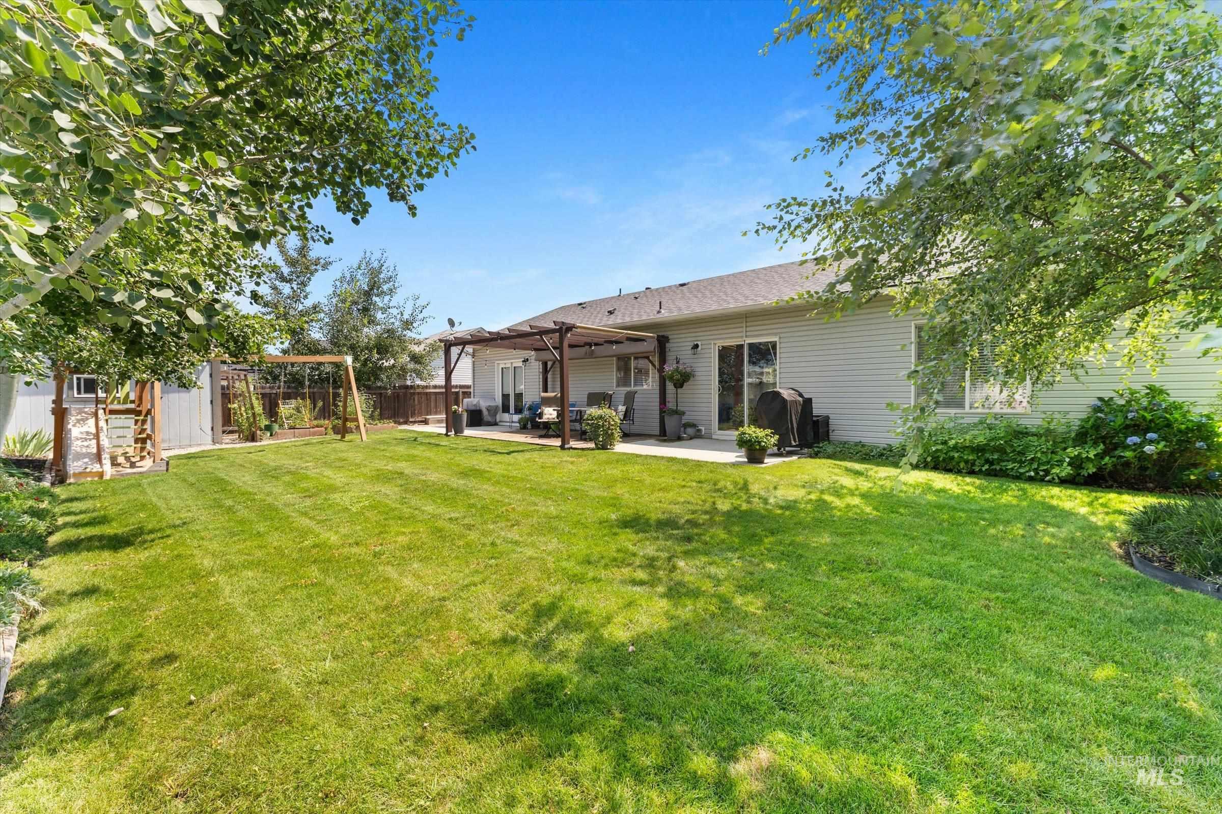 2790 W Forecast St Property Photo 30