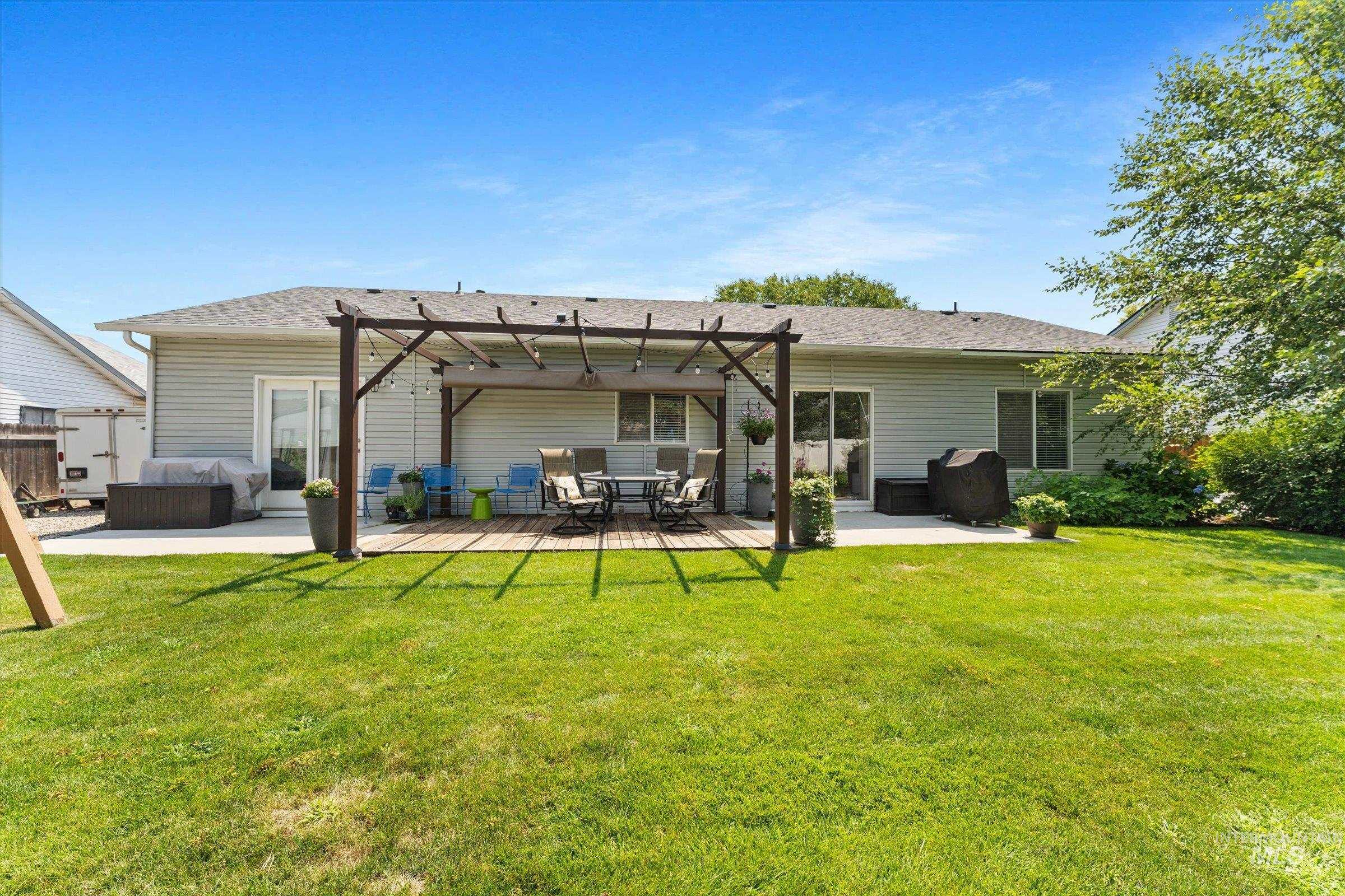 2790 W Forecast St Property Photo 31