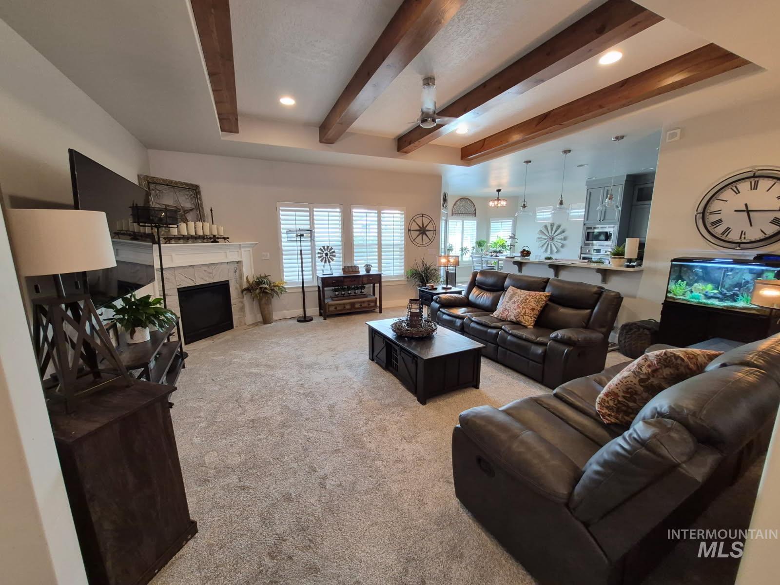 4805 Middlesboro Way Property Photo 2