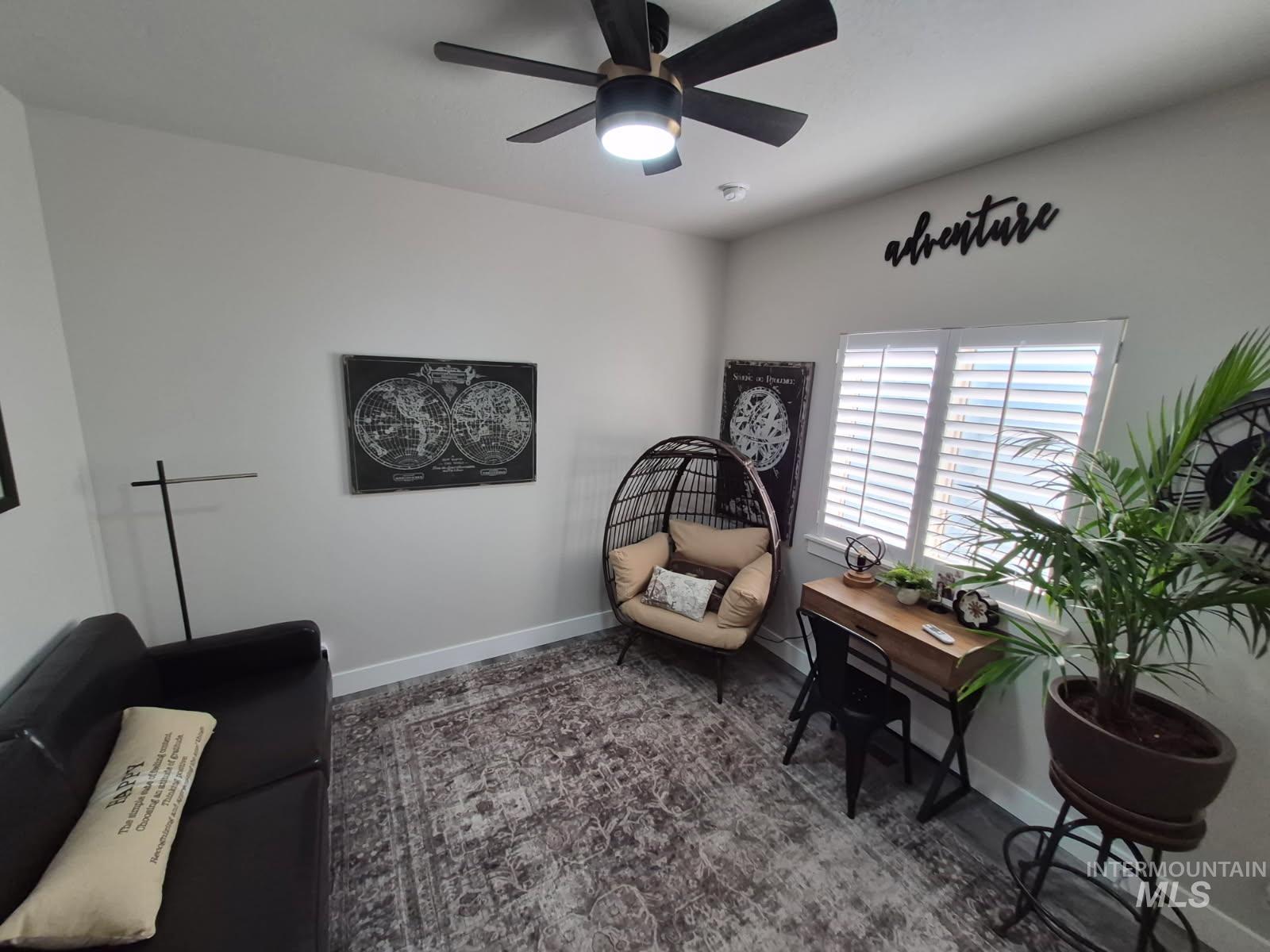 4805 Middlesboro Way Property Photo 12