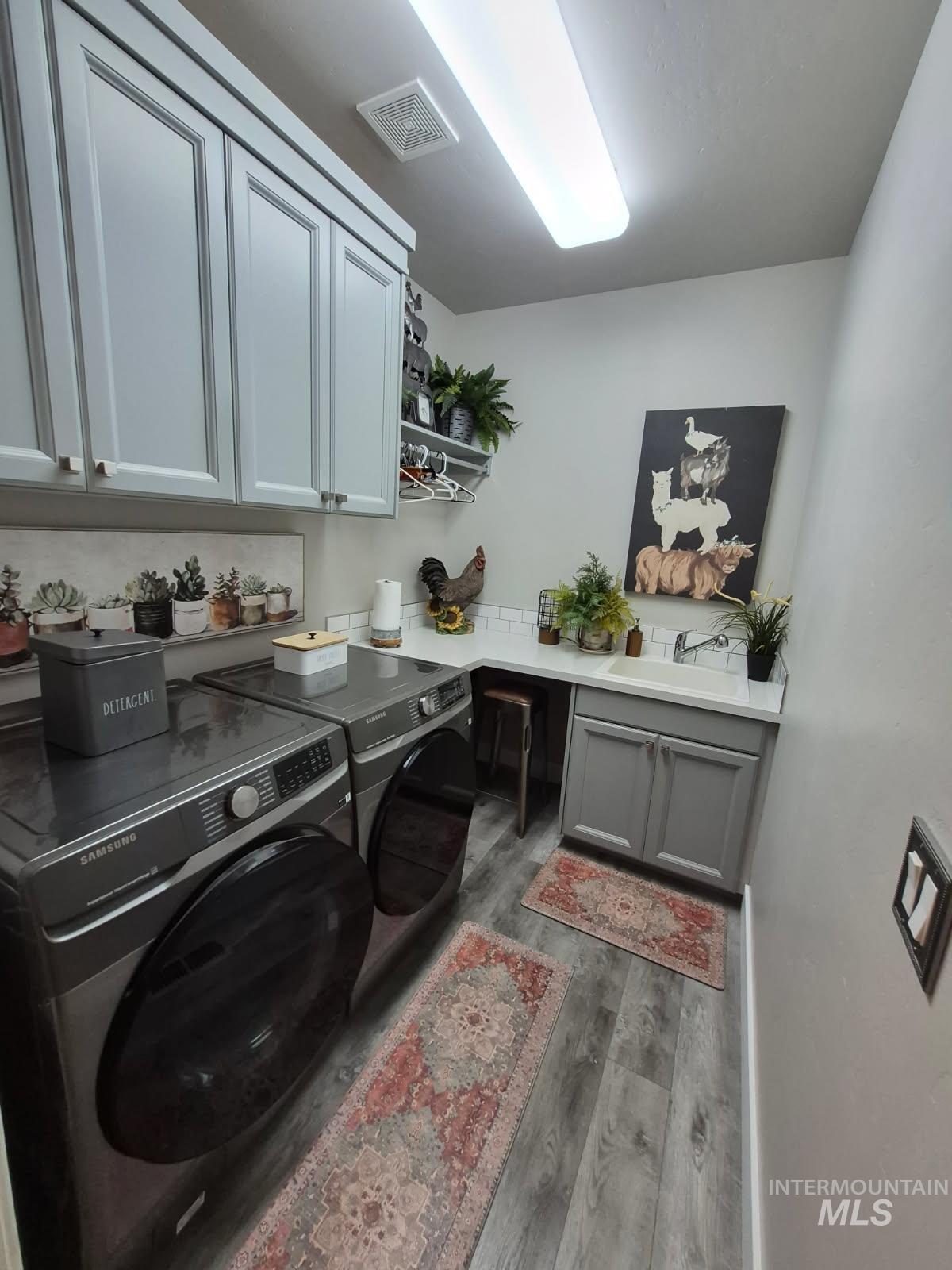 4805 Middlesboro Way Property Photo 15