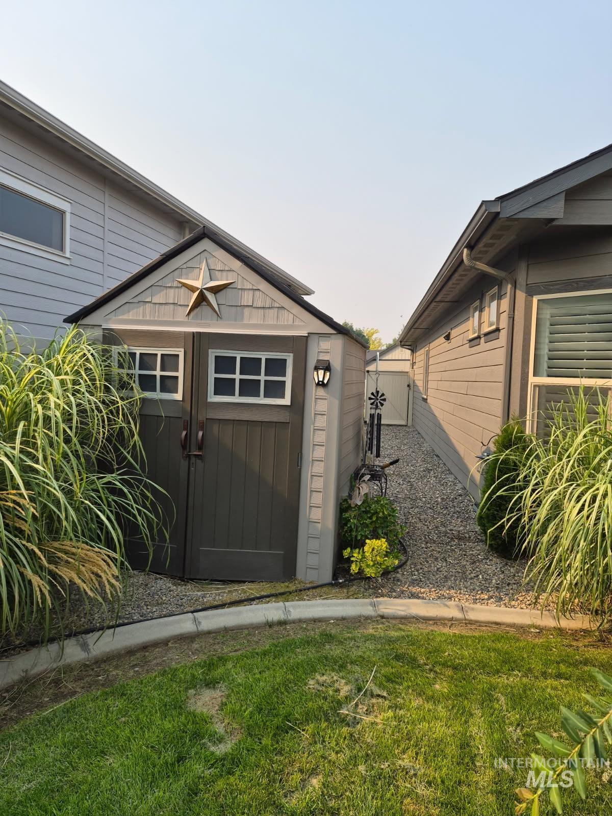 4805 Middlesboro Way Property Photo 19
