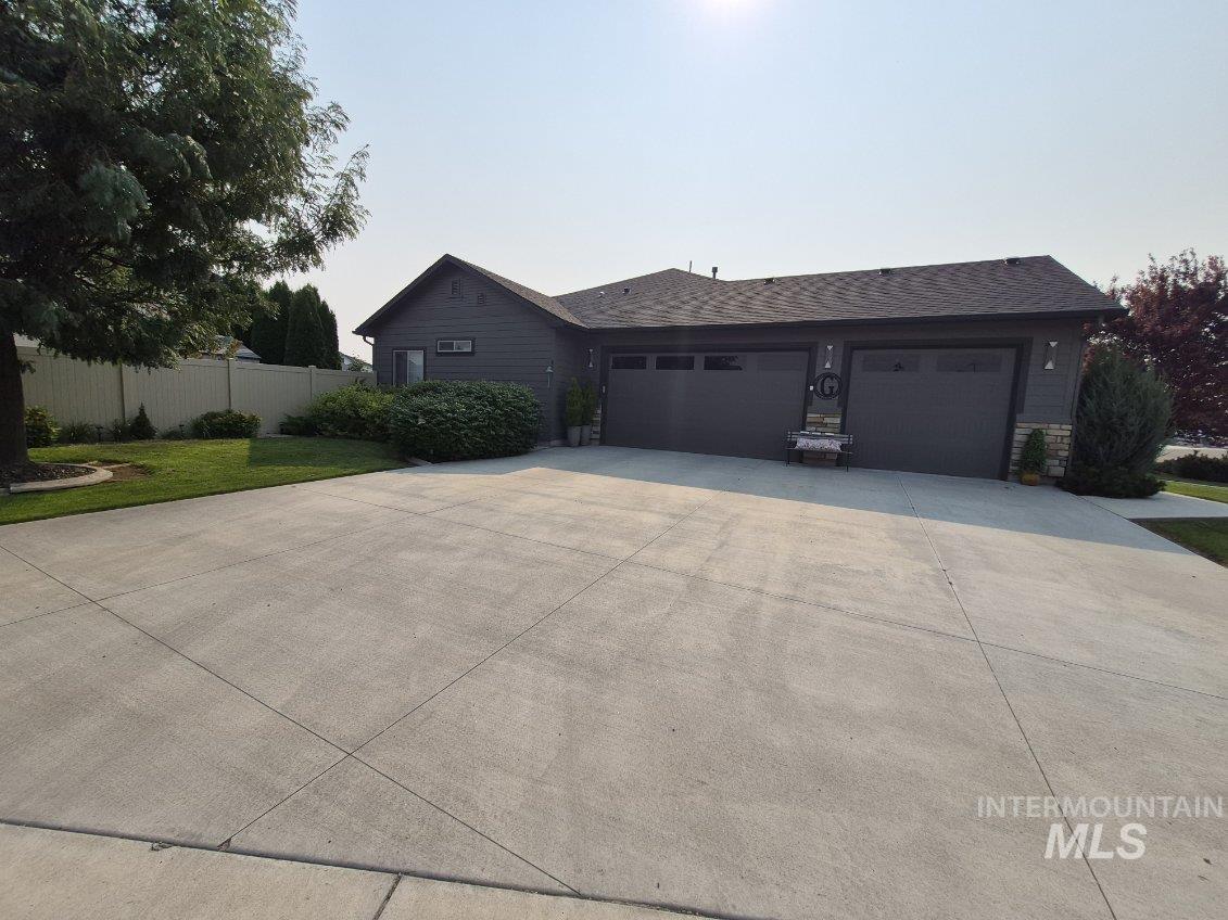 4805 Middlesboro Way Property Photo 26