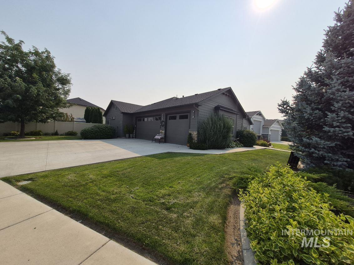 4805 Middlesboro Way Property Photo 29
