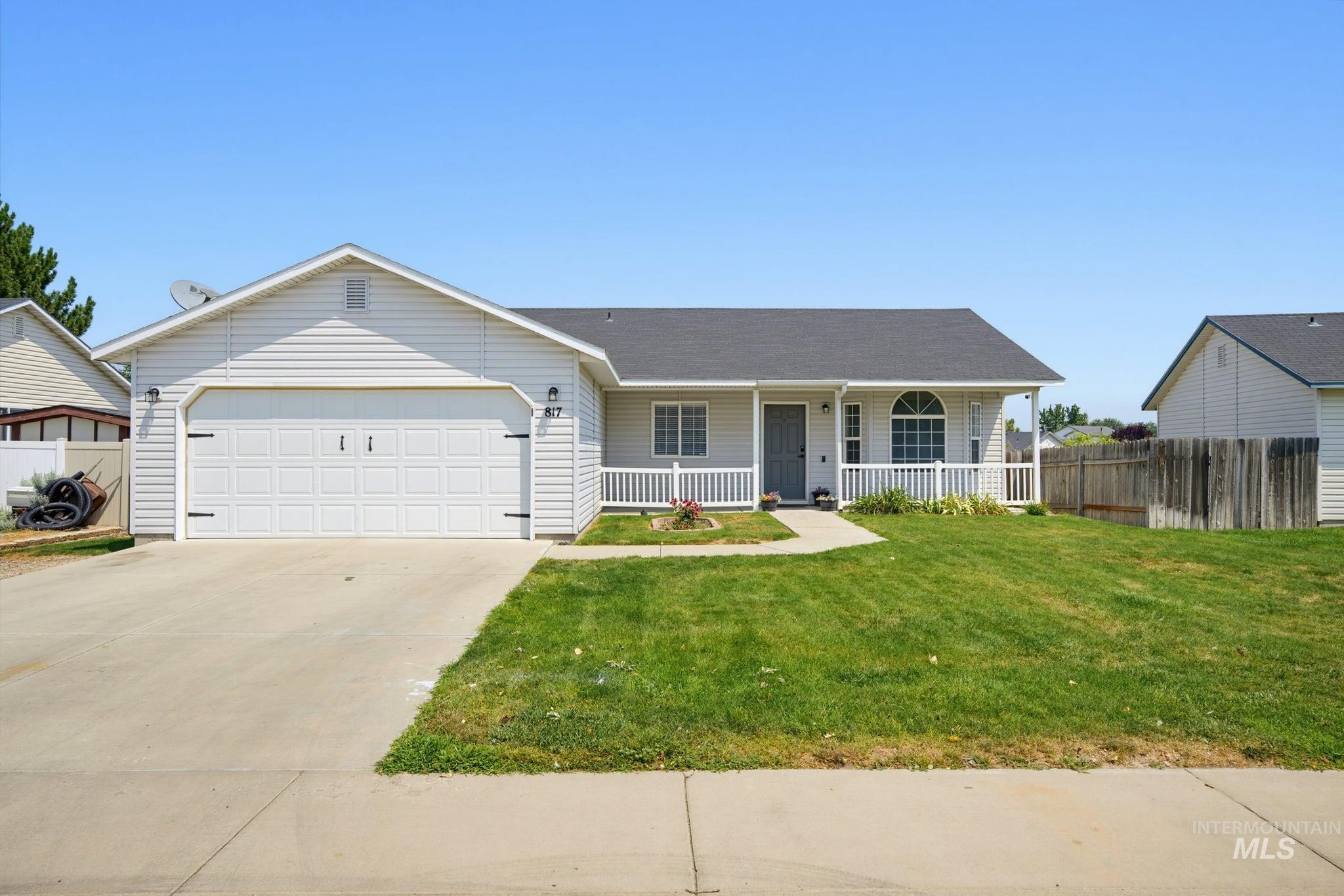 817 Settlers Dr Property Photo 1