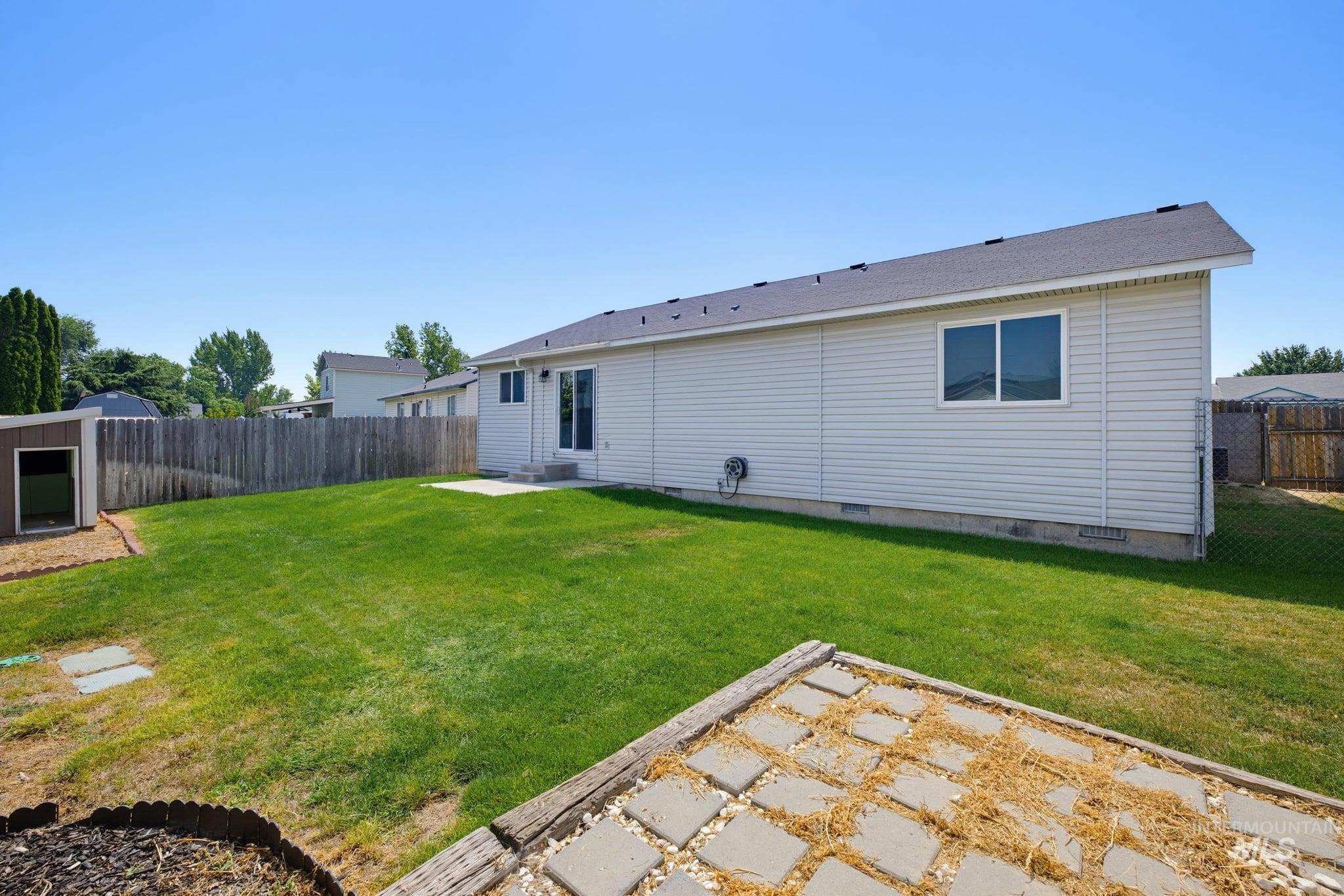 817 Settlers Dr Property Photo 23