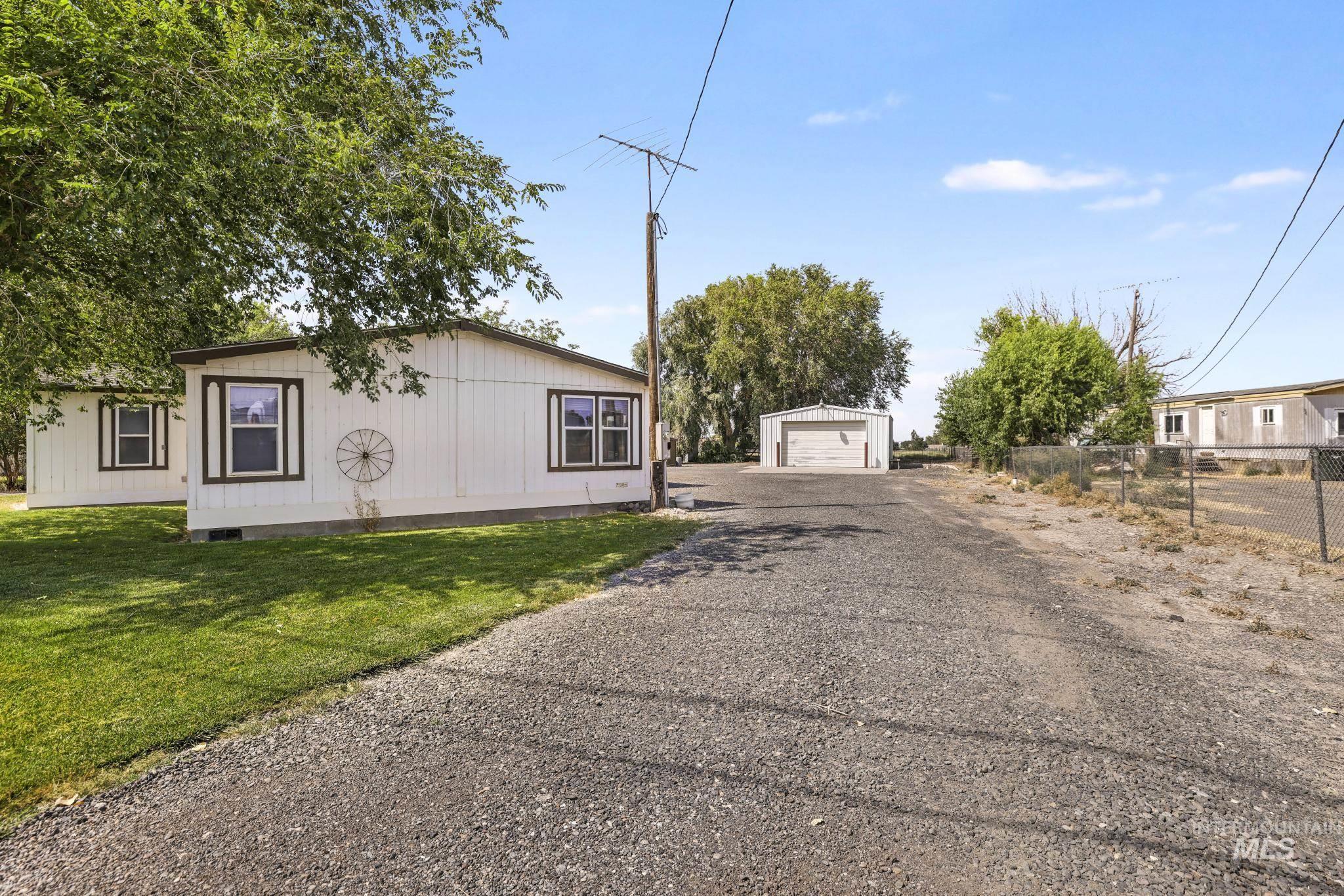 1506 E 4150 N Property Photo 1