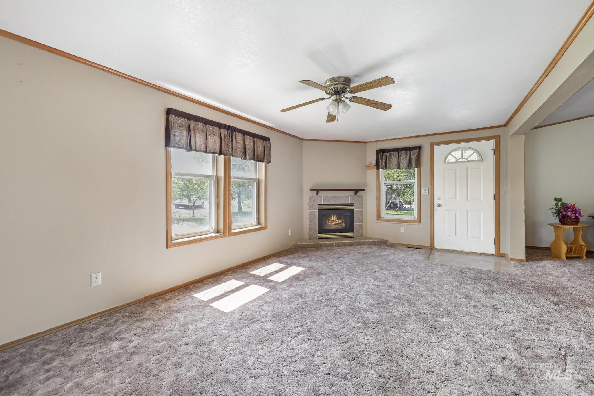 1506 E 4150 N Property Photo 2