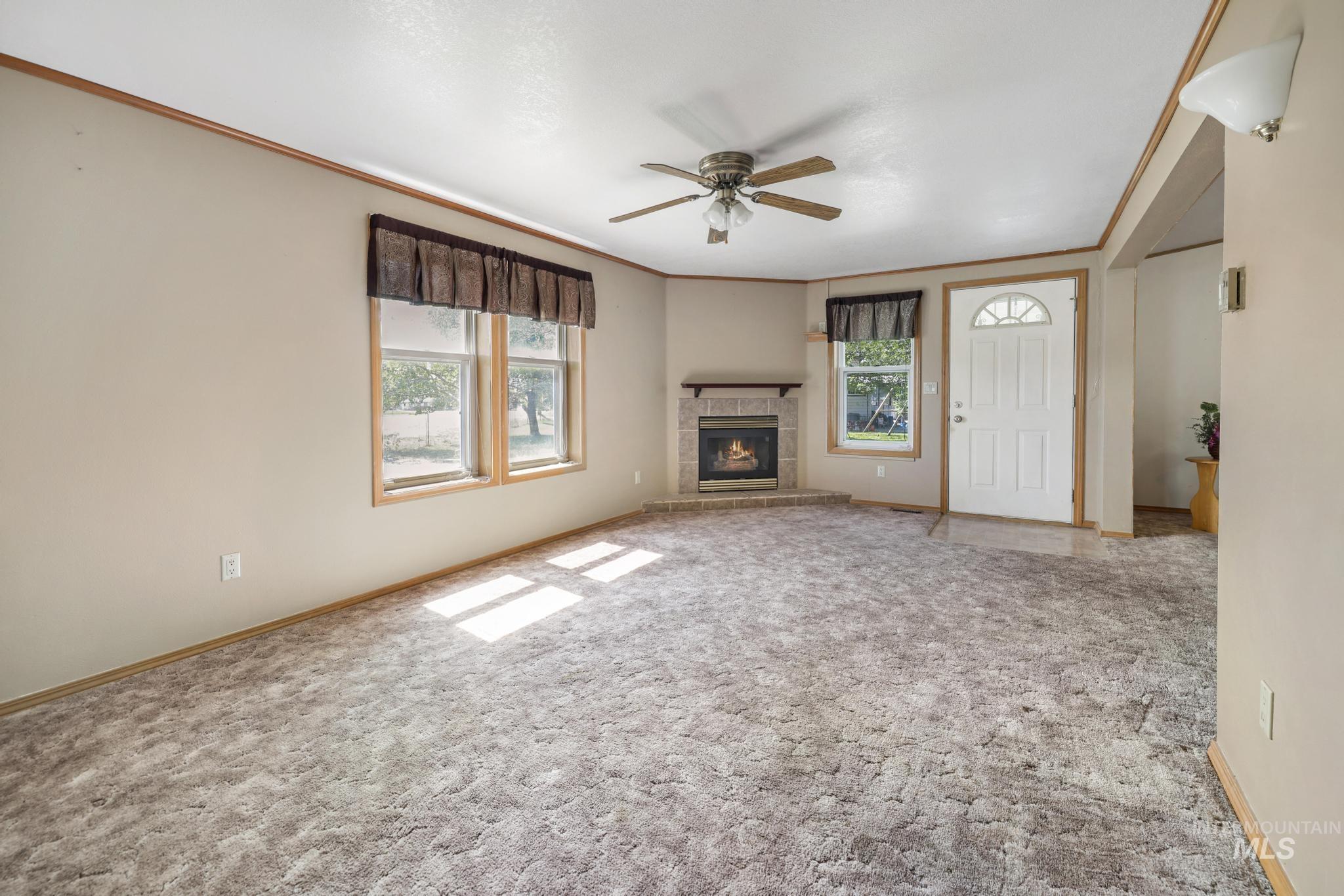 1506 E 4150 N Property Photo 4