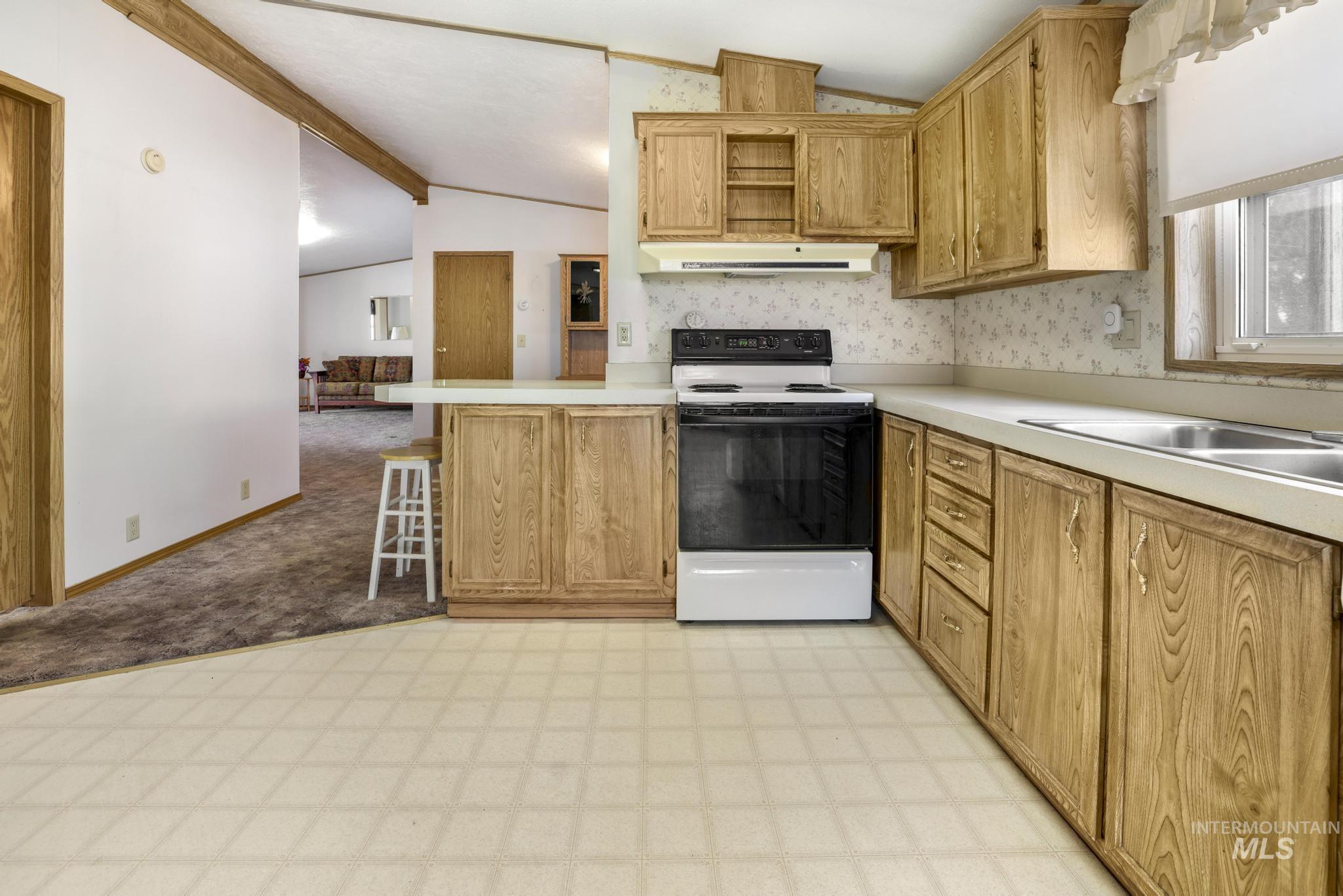 1506 E 4150 N Property Photo 9