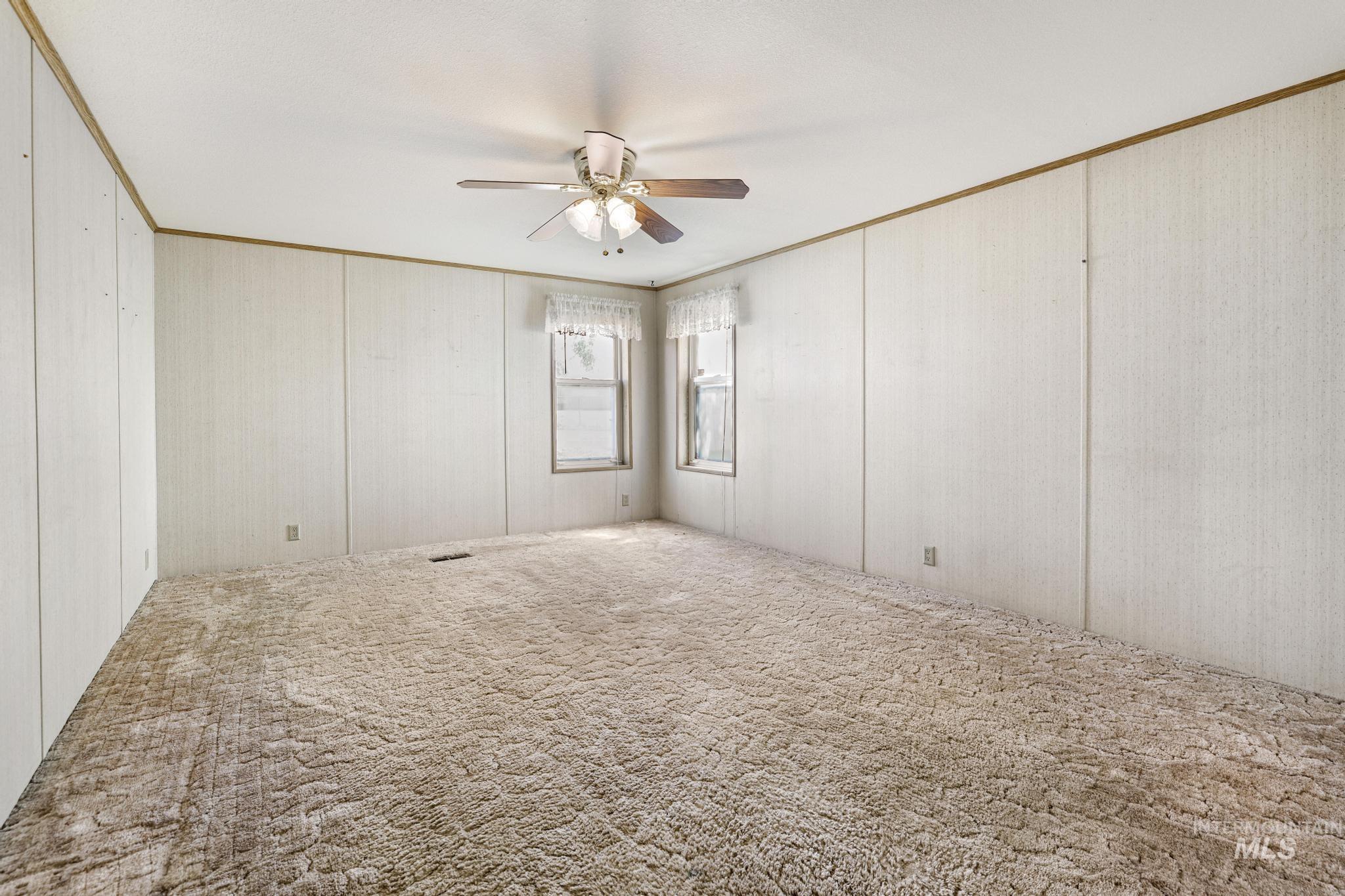 1506 E 4150 N Property Photo 17