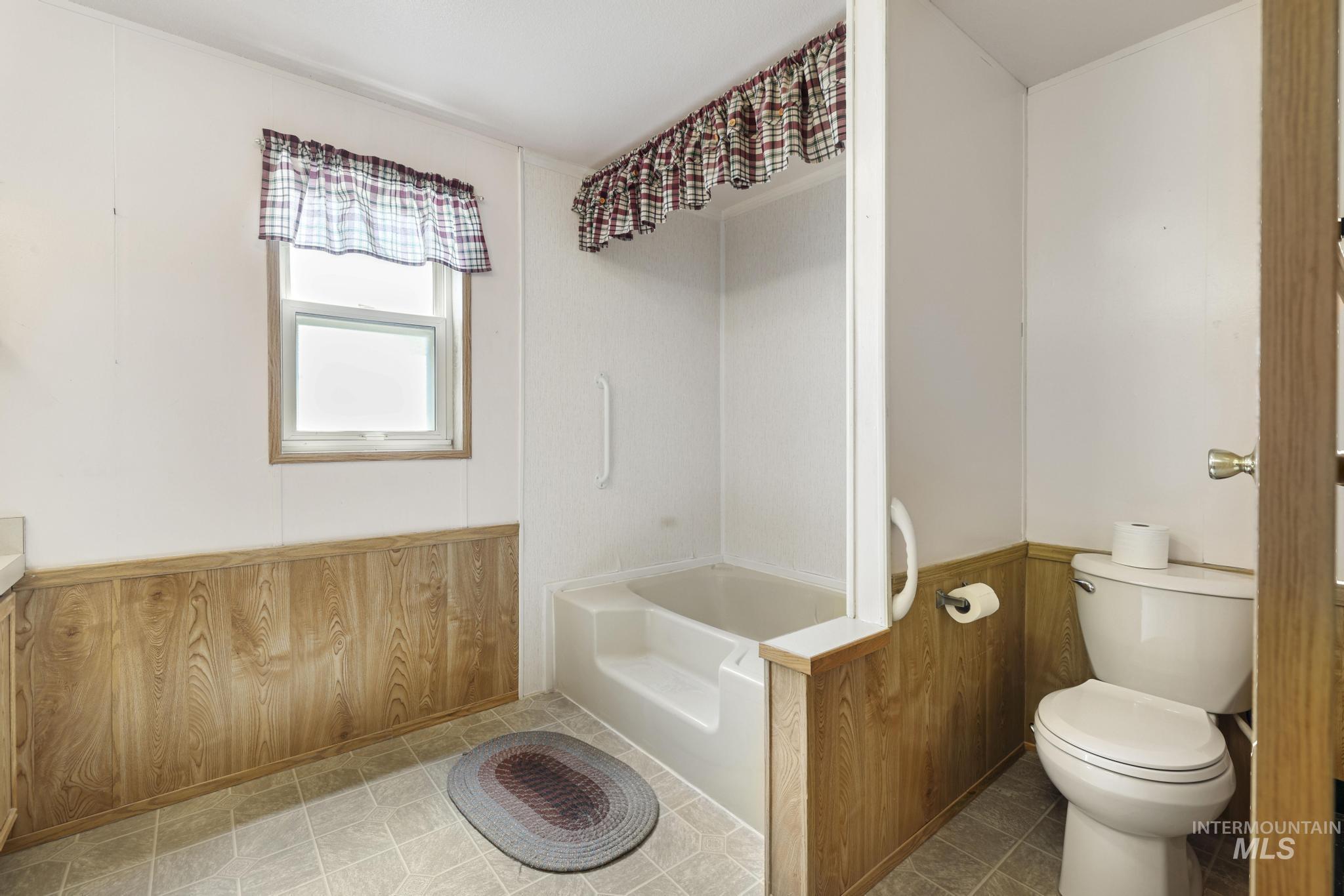 1506 E 4150 N Property Photo 23