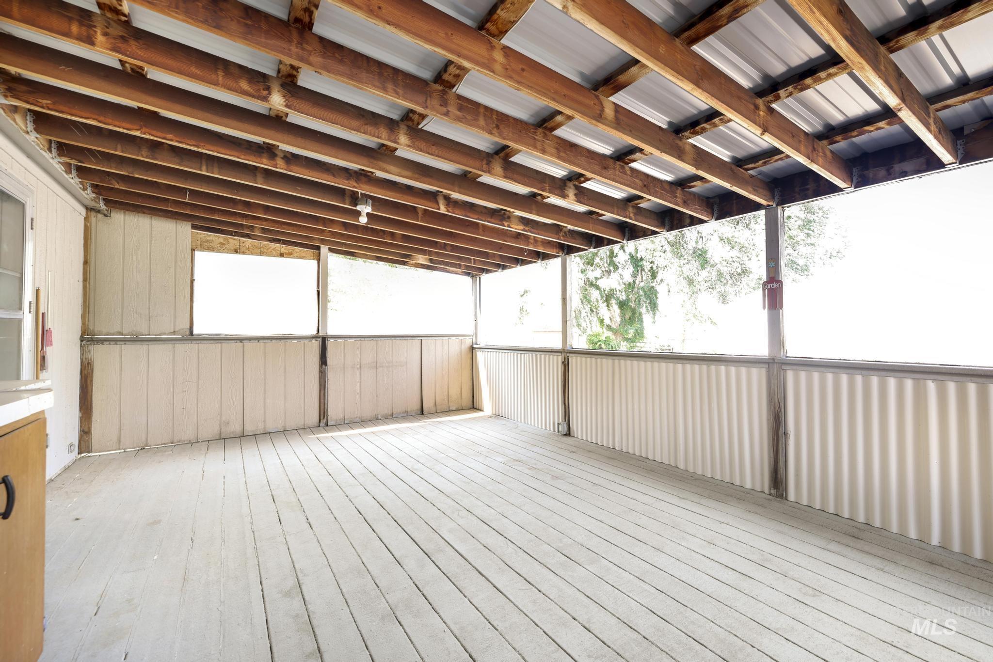 1506 E 4150 N Property Photo 27