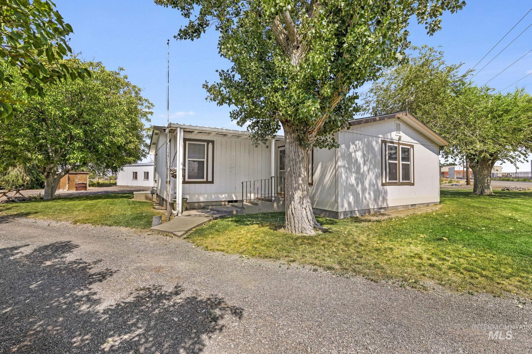 1506 E 4150 N Property Photo 39