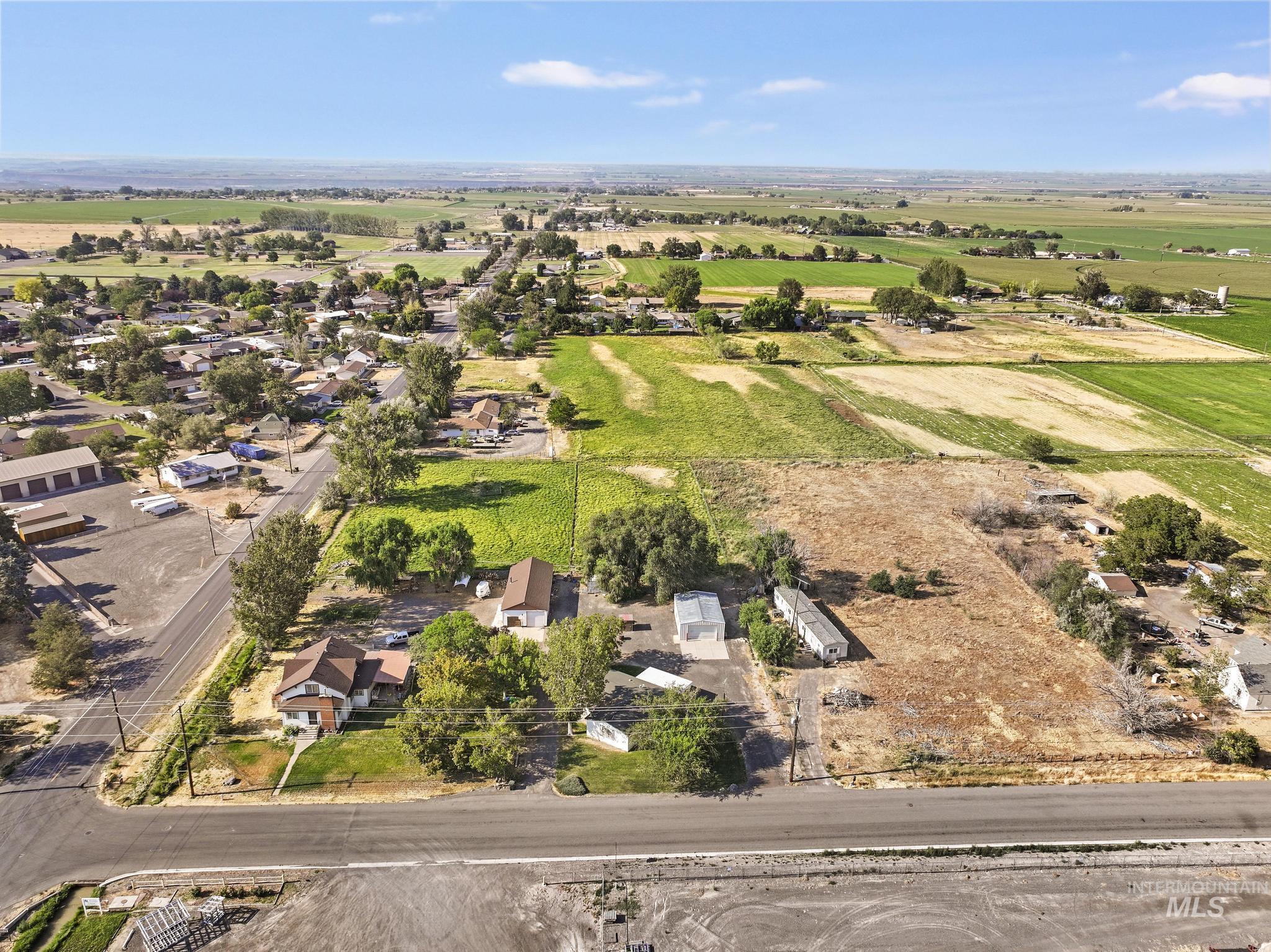 1506 E 4150 N Property Photo 41
