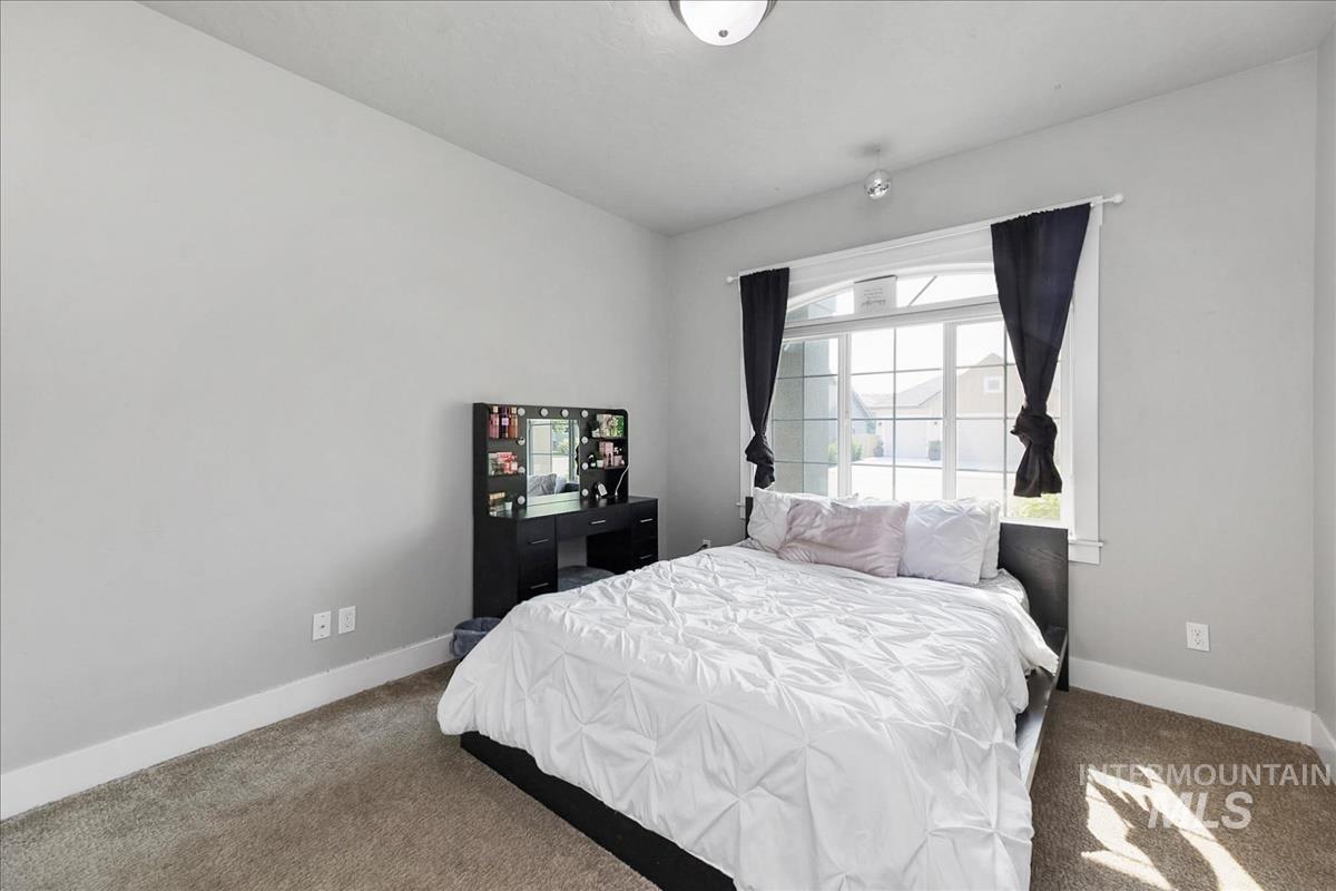 2334 N Van Dyke Property Photo 36